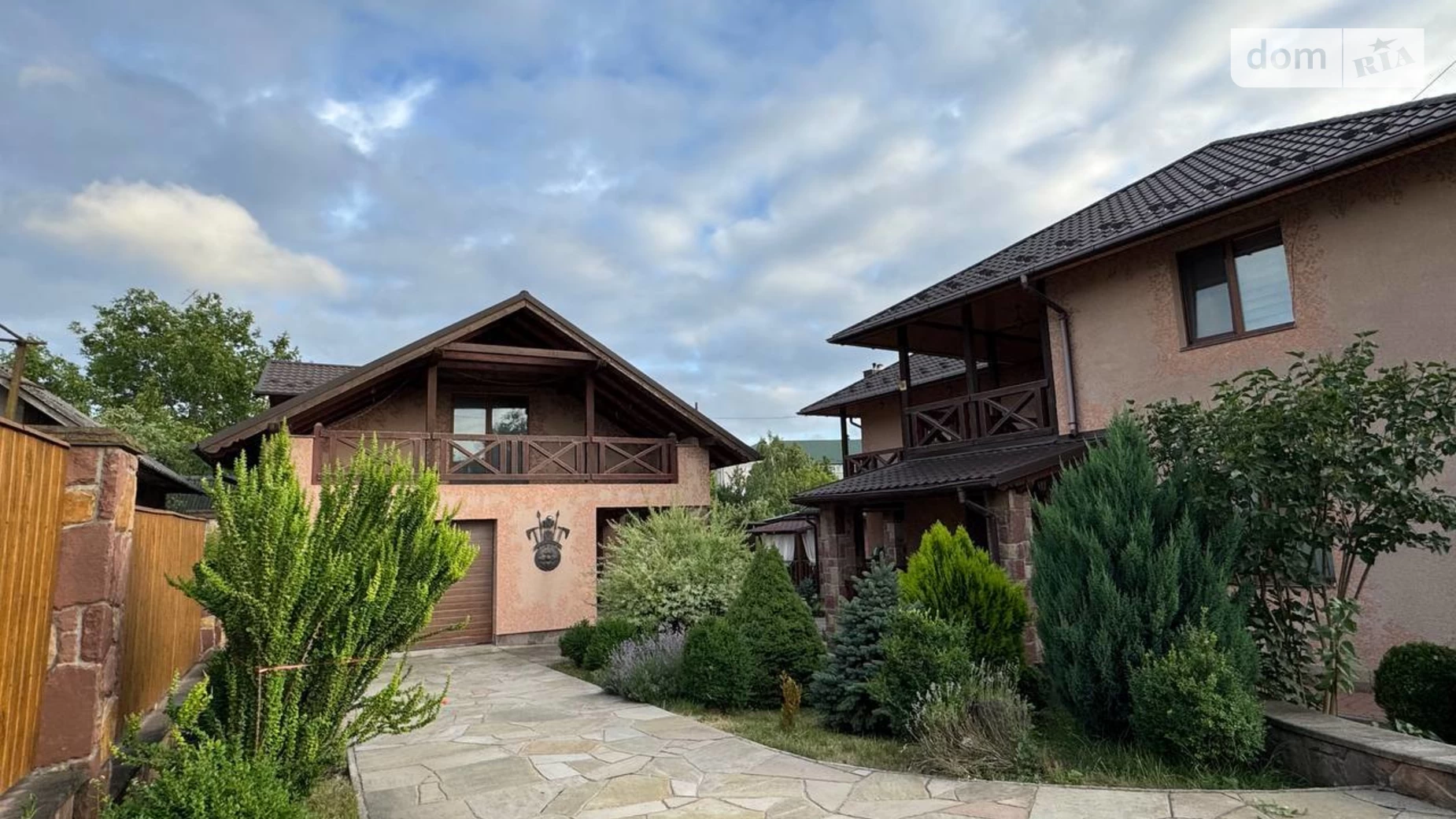 Продается дом на 2 этажа 198 кв. м с камином, цена: 170000 $ - фото 4