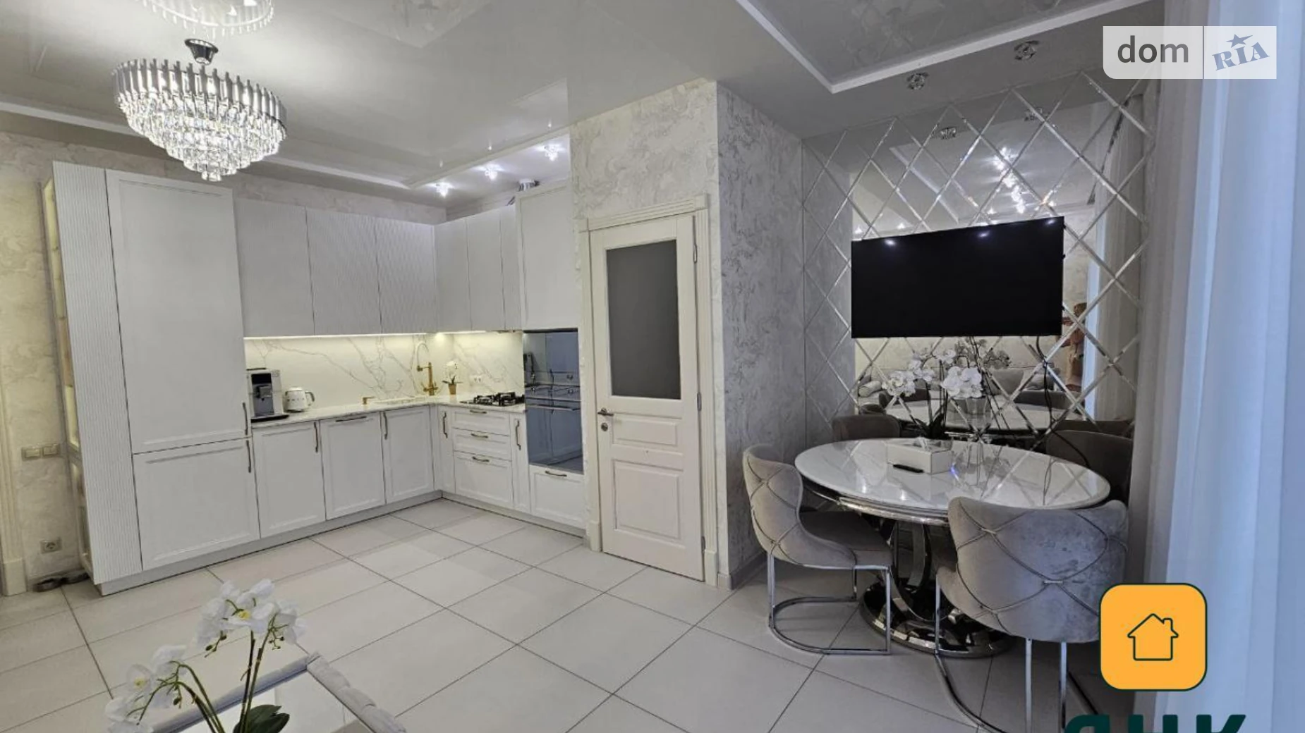 Продається 1-кімнатна квартира 53 кв. м у Одесі, вул. Морська, 8А - фото 5