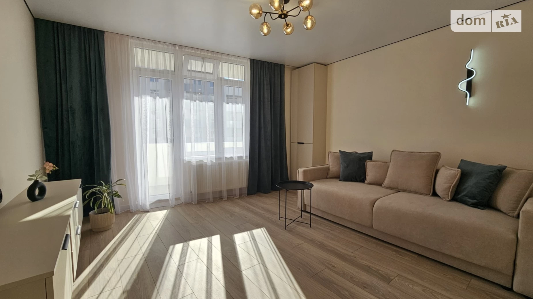 2-кімнатна квартира 63 кв. м у Тернополі, вул. Київська, 9Д - фото 2