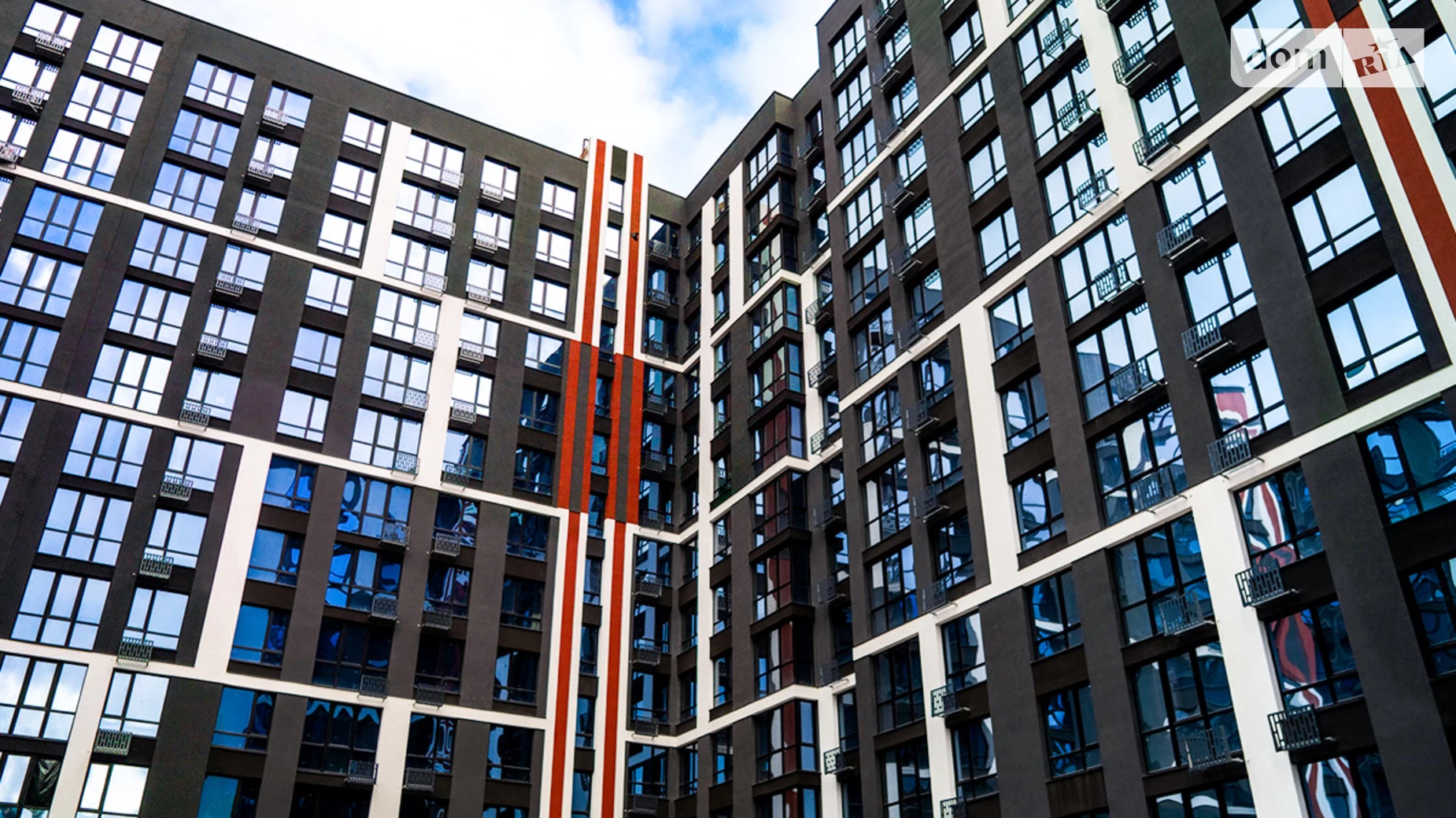 Продается 2-комнатная квартира 69 кв. м в Ивано-Франковске, ул. Вовчинецька, 94 - фото 2