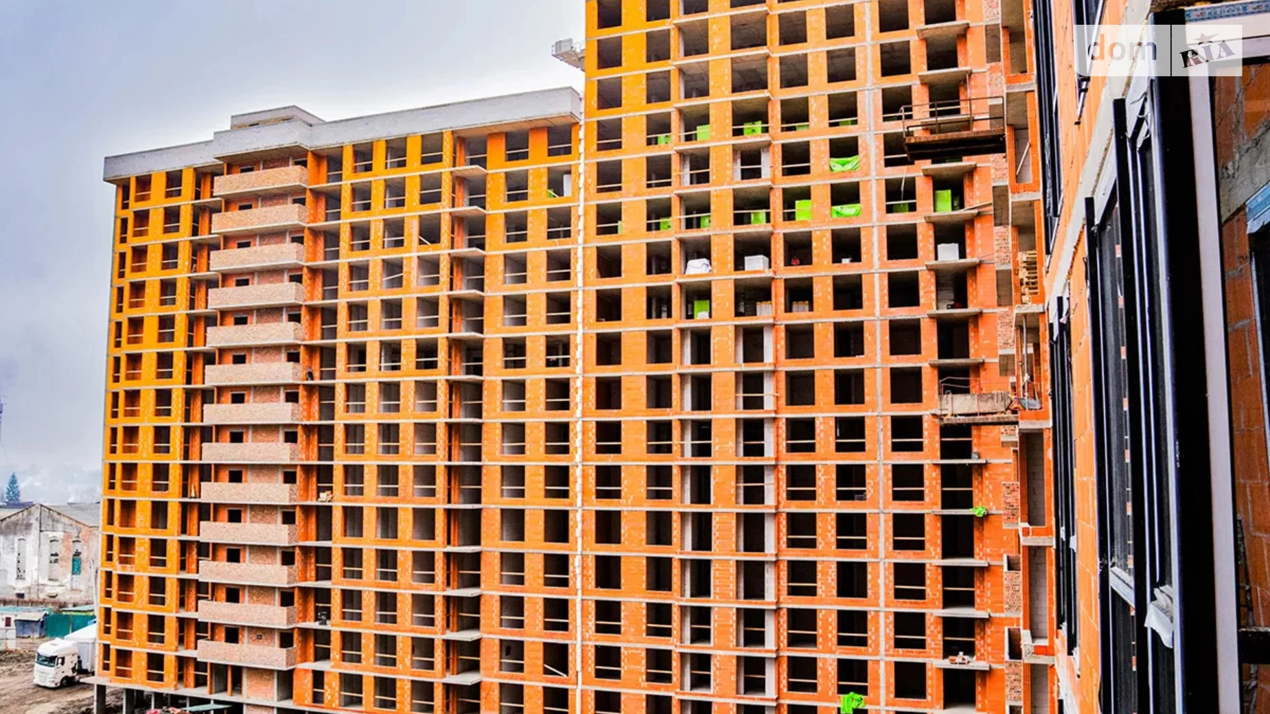 Продается 1-комнатная квартира 40 кв. м в Ивано-Франковске, ул. Хриплинская, 9 - фото 5