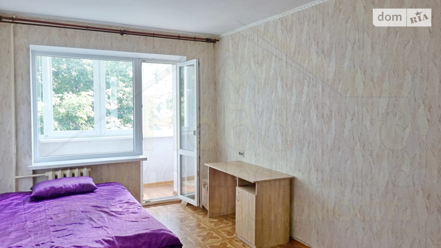 Продается 2-комнатная квартира 43.8 кв. м в Чернигове, ул. Спасателей(Олега Кошевого) - фото 2