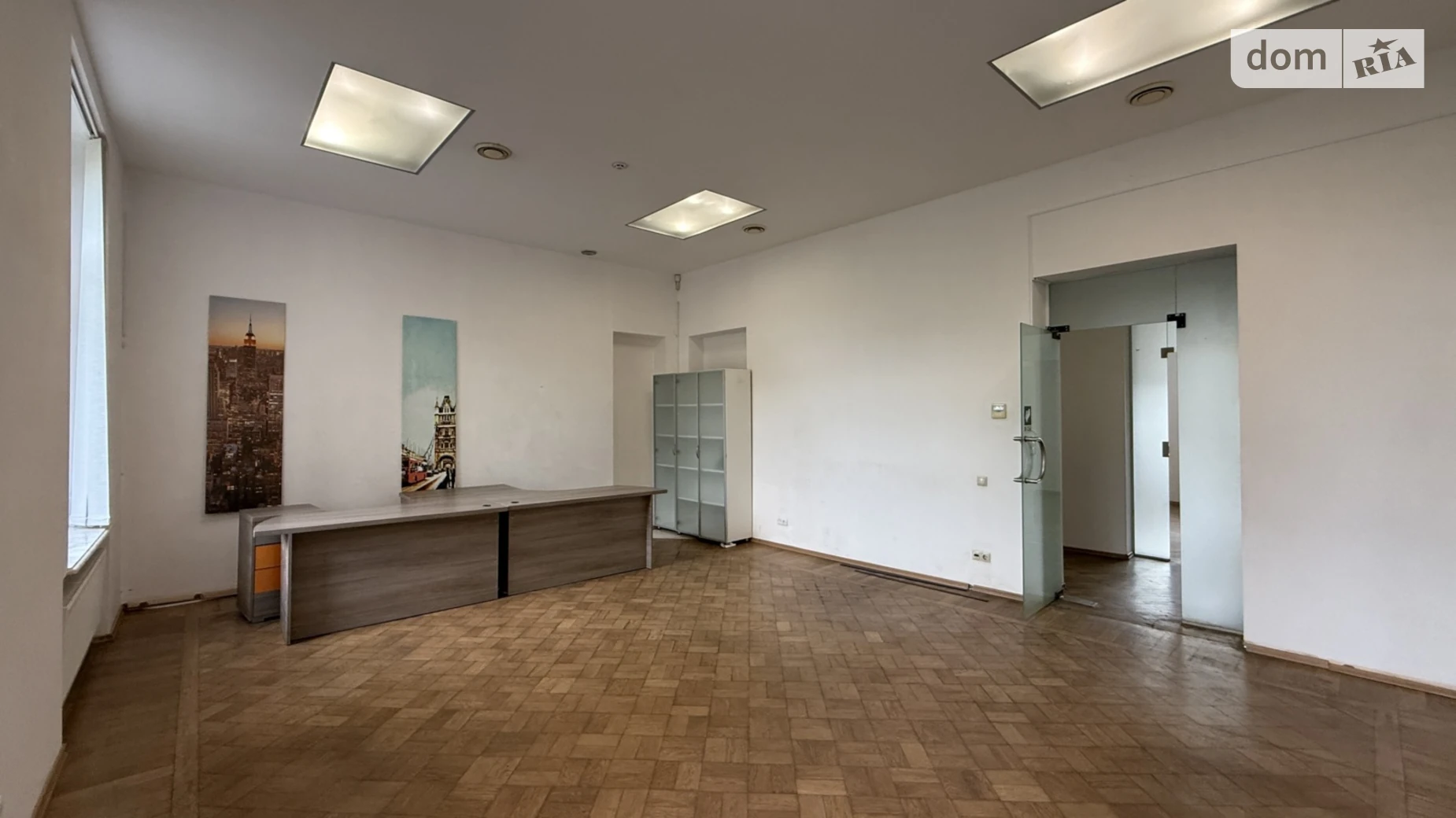 Продается офис 232 кв. м в бизнес-центре, цена: 250000 $ - фото 2