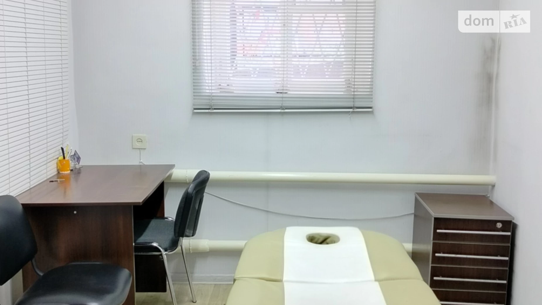 Сдается в аренду офис 20 кв. м в бизнес-центре, цена: 5000 грн - фото 2