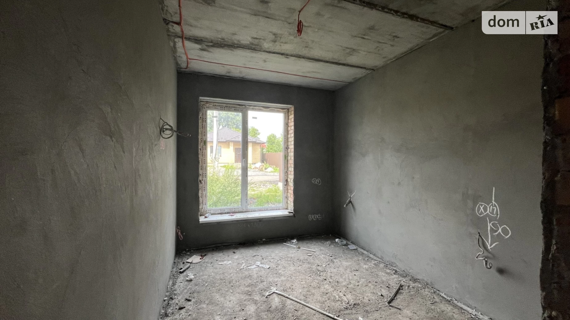 Продается дом на 2 этажа 125 кв. м с бассейном, цена: 105000 $ - фото 4