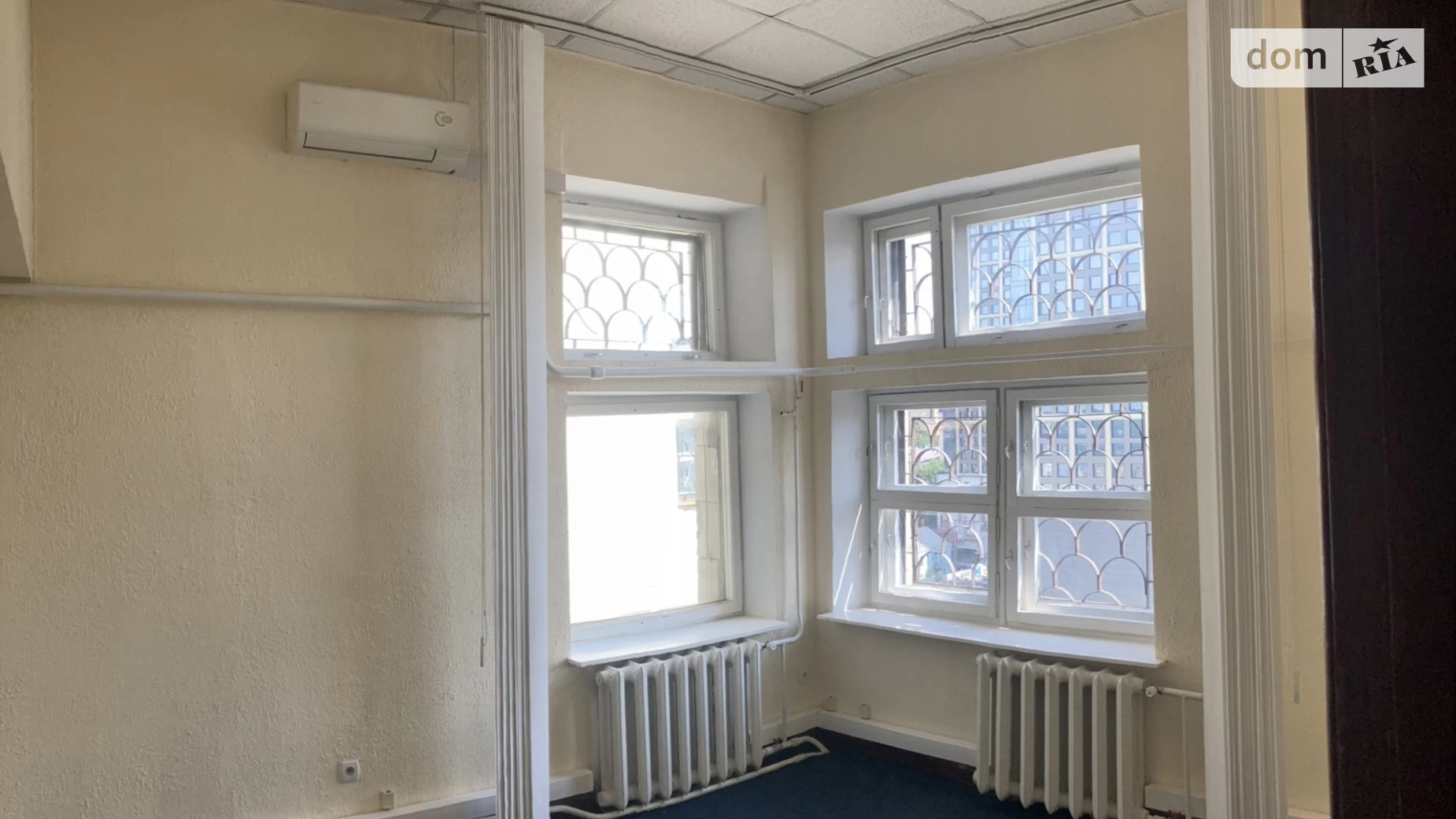 Сдается в аренду офис 74 кв. м в бизнес-центре, цена: 15000 грн - фото 2
