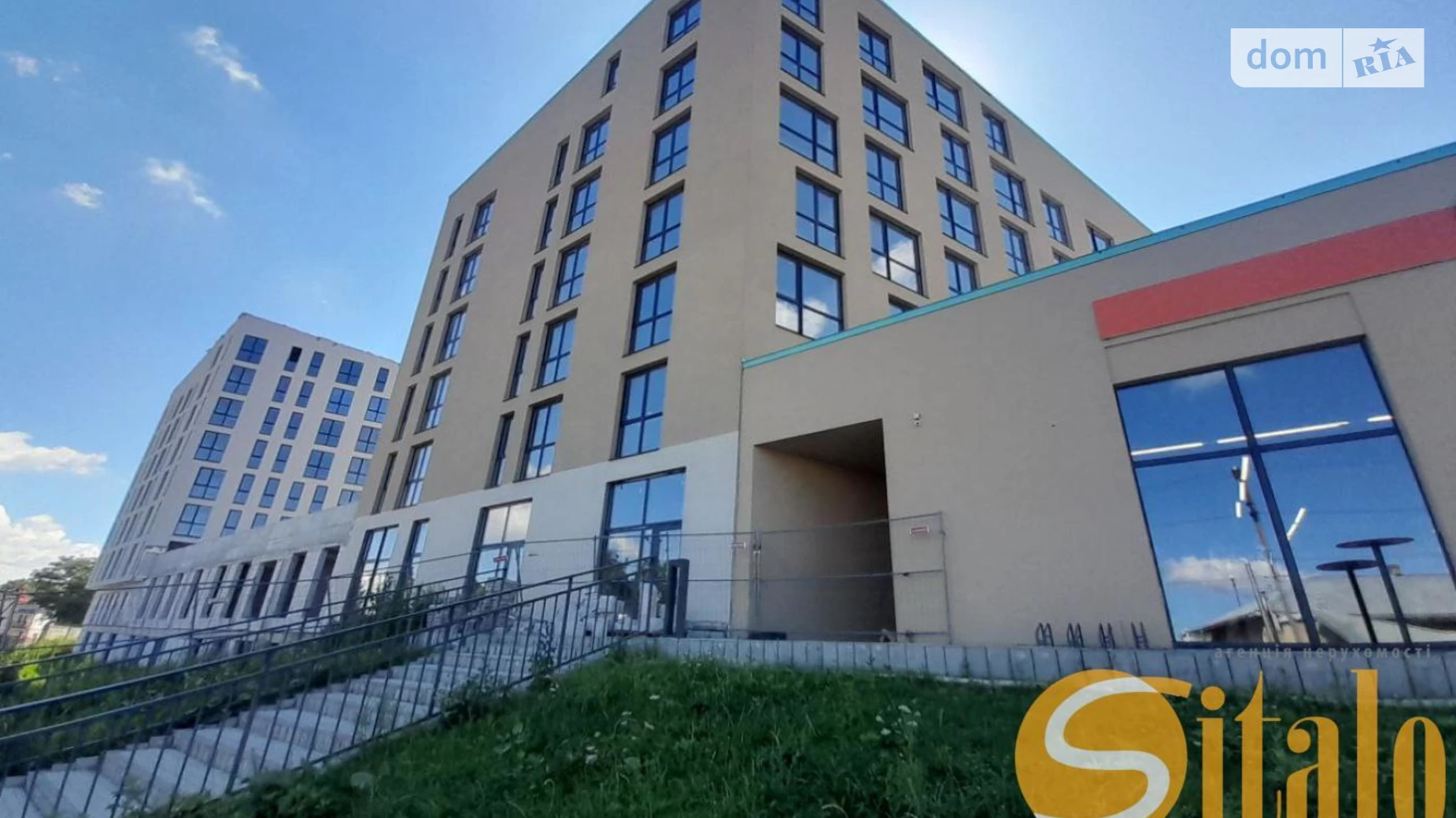 Продается 1-комнатная квартира 37 кв. м в Львове, ул. Хмельницкого Богдана, 116 - фото 2