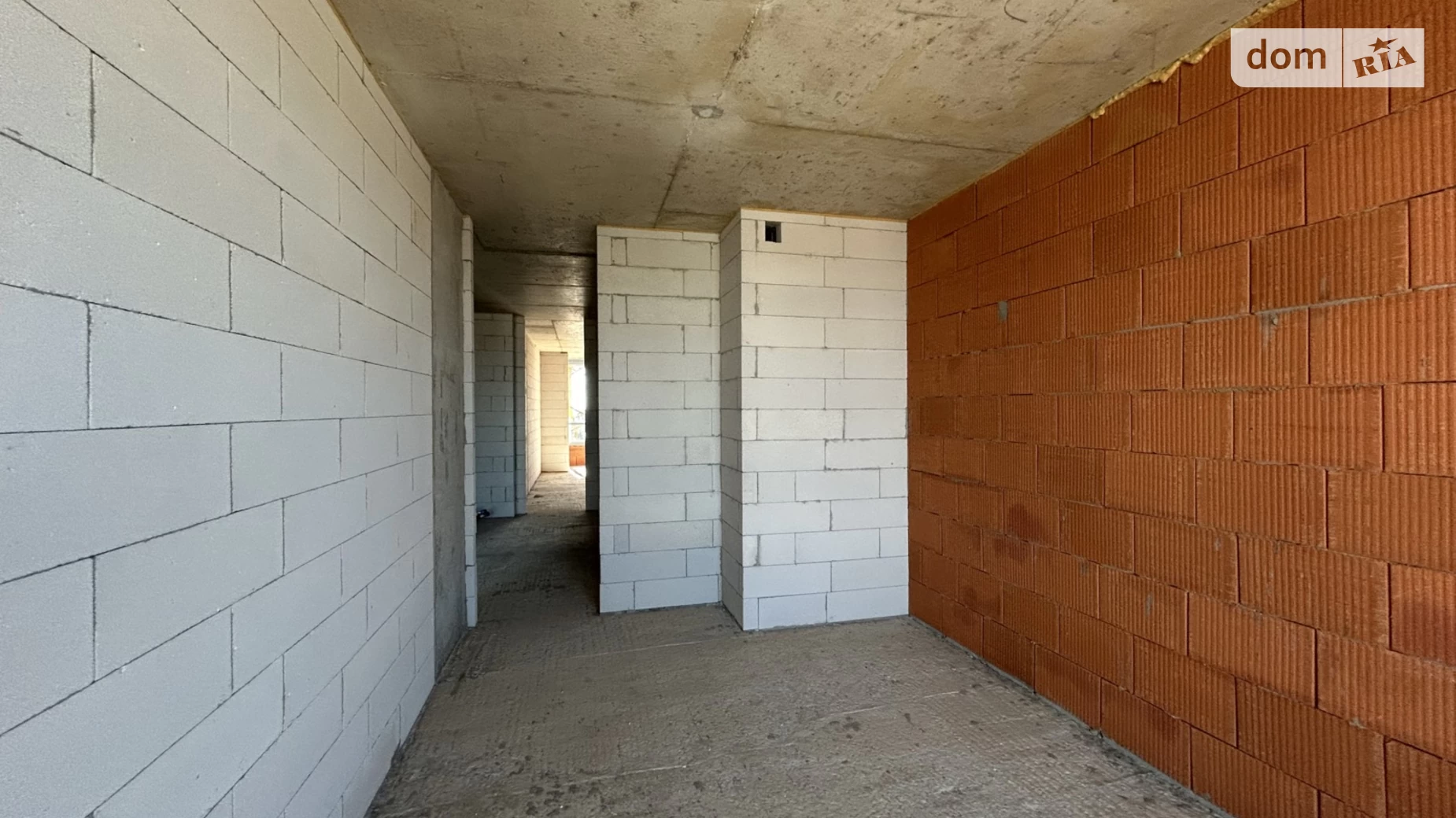 Продается 2-комнатная квартира 69 кв. м в Ивано-Франковске, ул. Юліана Пелеша(Крайковского), 11 - фото 3