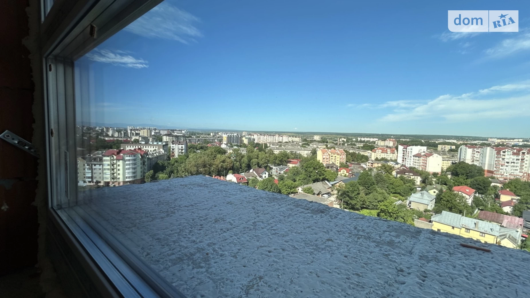 Продается 2-комнатная квартира 69 кв. м в Ивано-Франковске, ул. Юліана Пелеша(Крайковского), 11 - фото 2