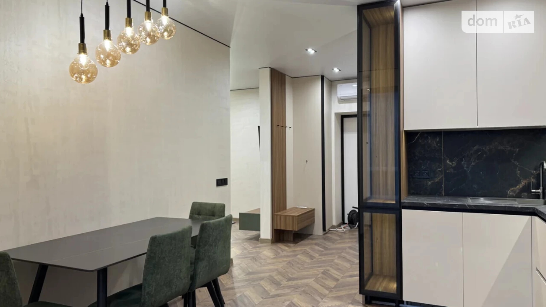 Продается 1-комнатная квартира 45.4 кв. м в Ивано-Франковске, ул. Мира, 100А - фото 2