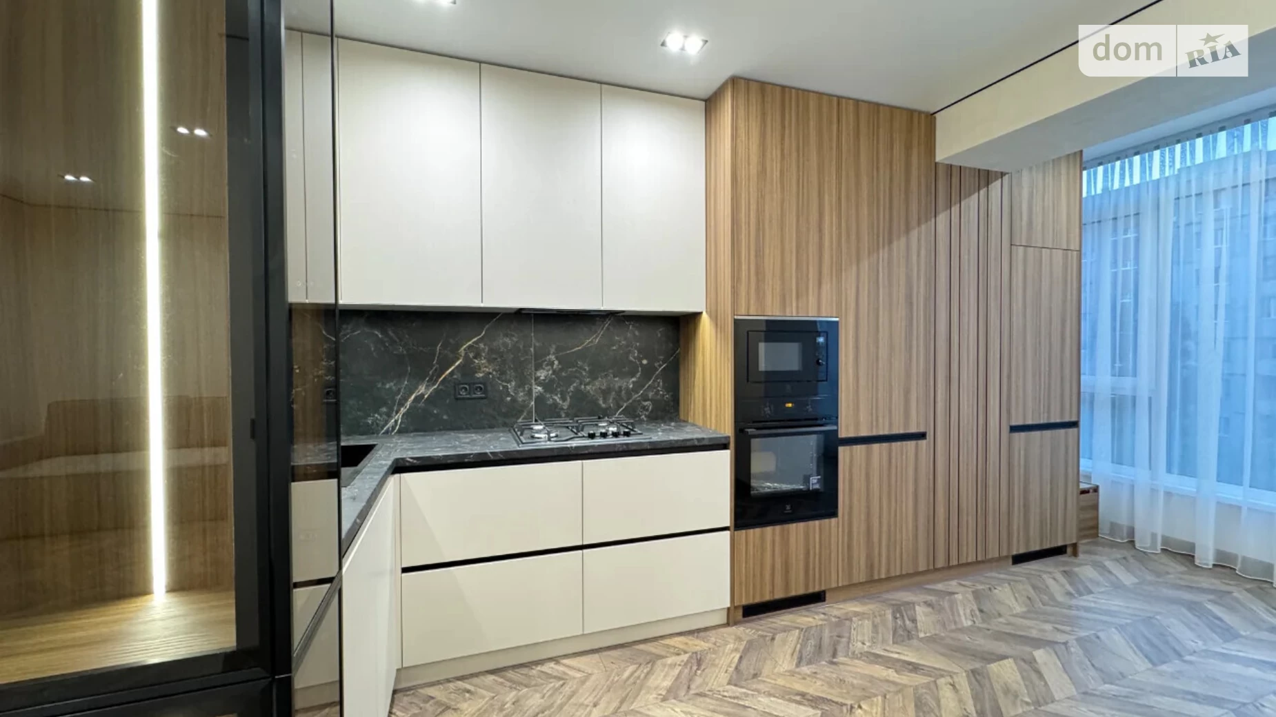 Продается 1-комнатная квартира 45.4 кв. м в Ивано-Франковске, ул. Мира, 100А - фото 5