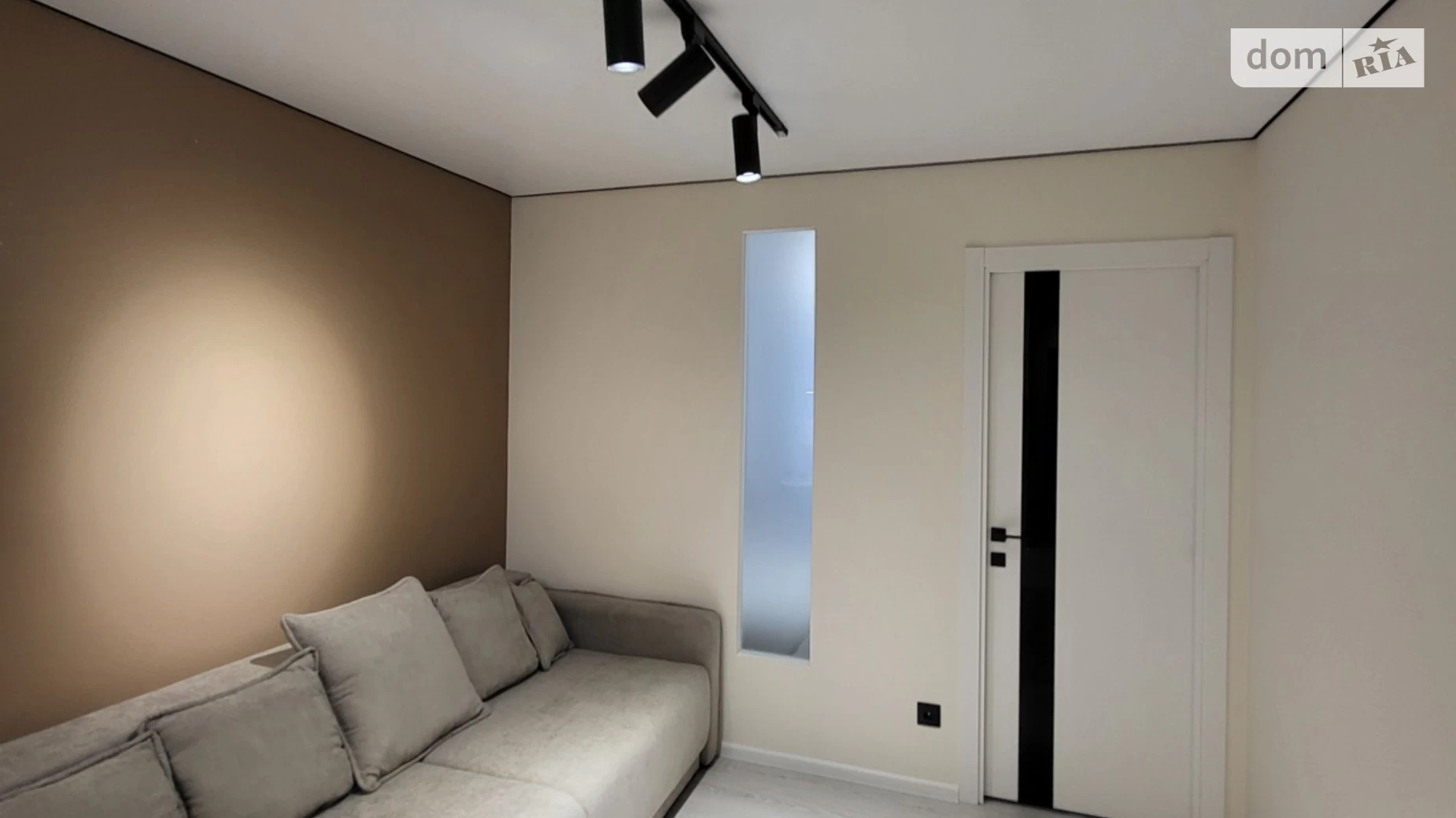 2-комнатная квартира 52 кв. м в Тернополе, ул. Смакулы - фото 5