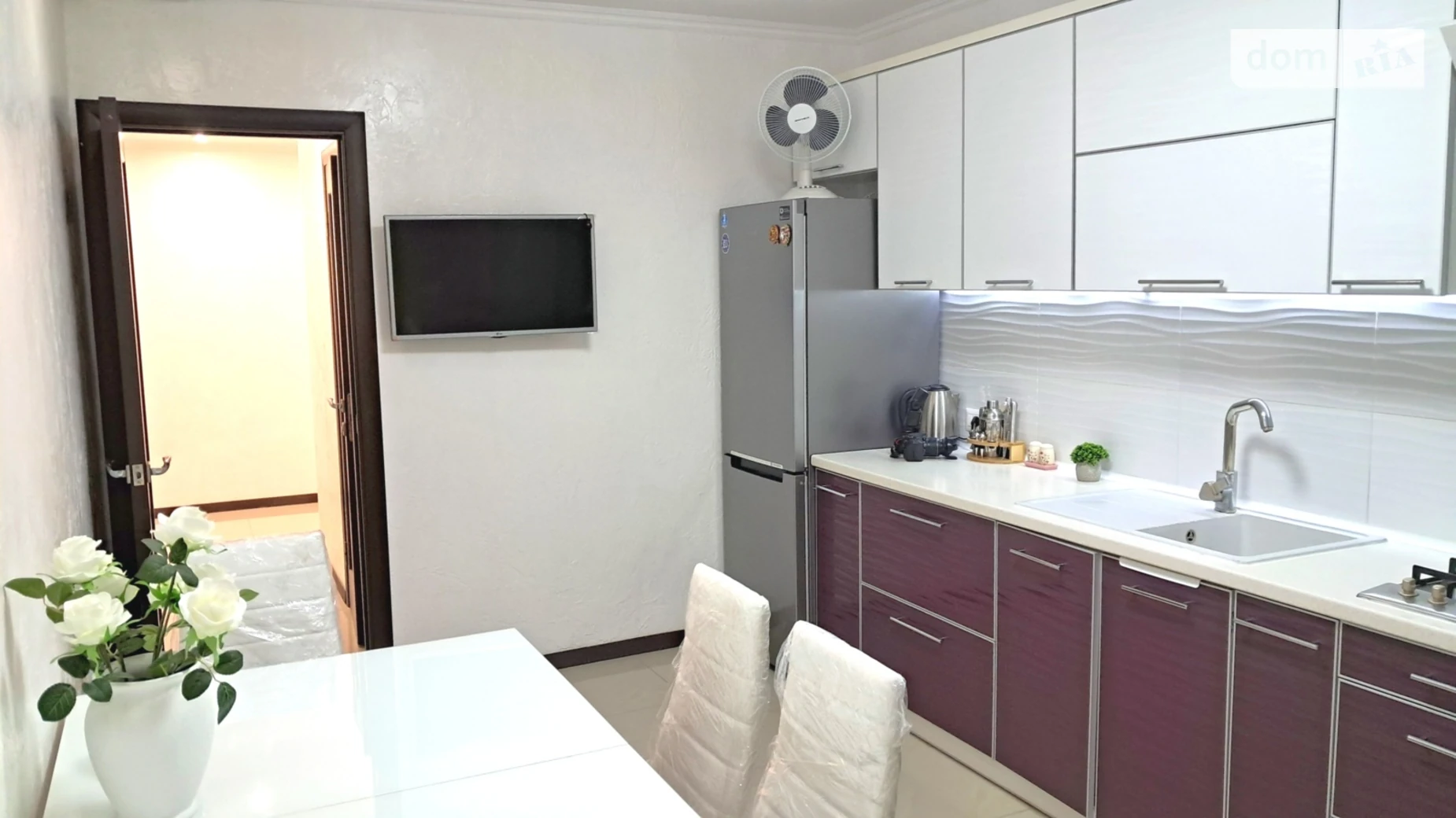 Продается 2-комнатная квартира 77 кв. м в Чернигове, просп. Михаила Грушевского(1-го Мая), 195Б - фото 2