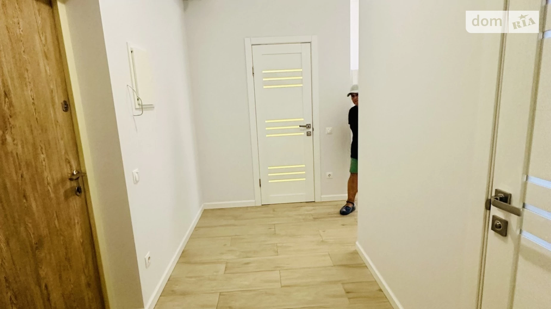 Продается 1-комнатная квартира 50.3 кв. м в Одессе, ул. Леонтовича, 16А - фото 2