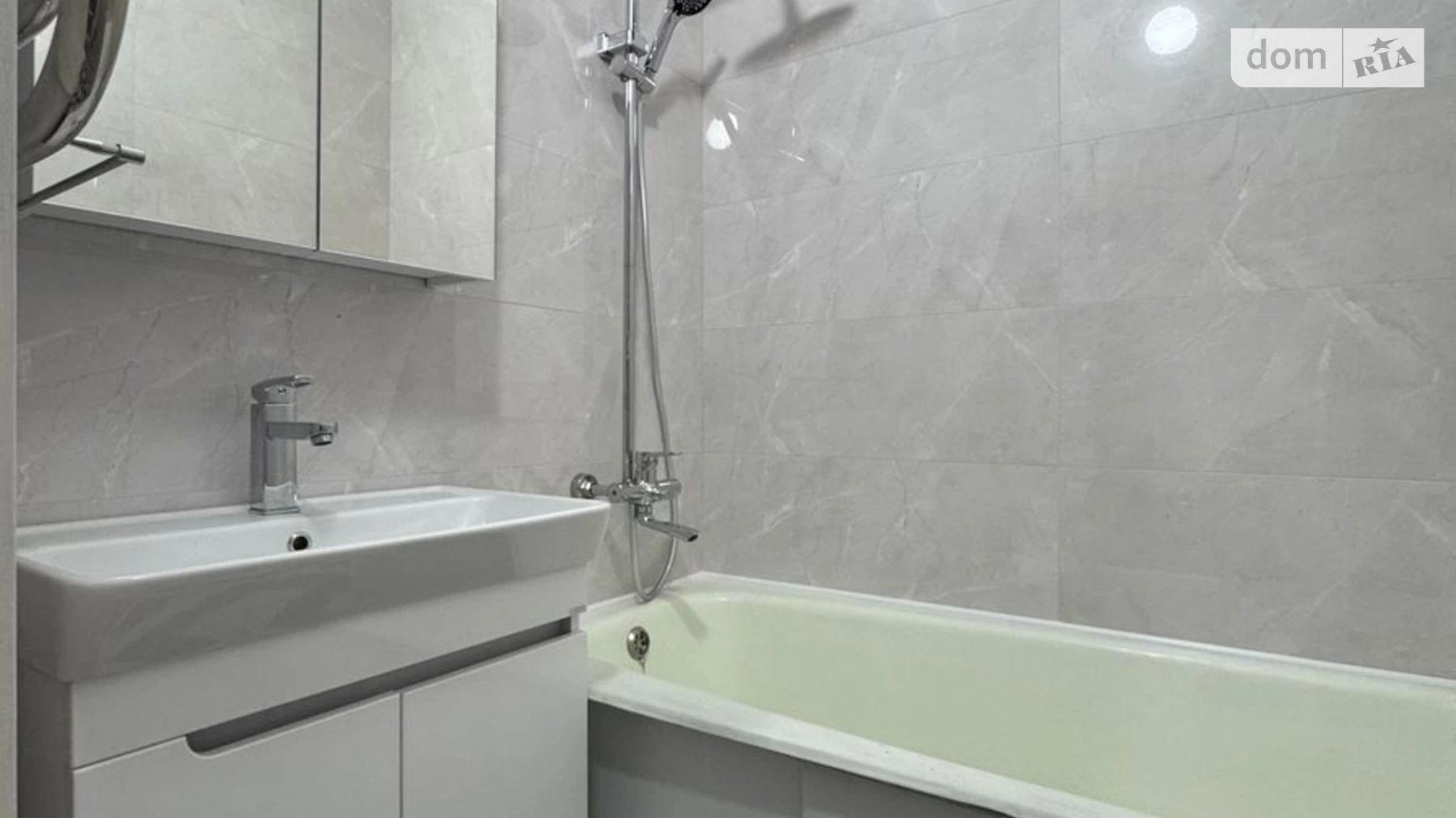 Продается 1-комнатная квартира 38 кв. м в Киеве, просп. Владимира Ивасюка, 37 - фото 5