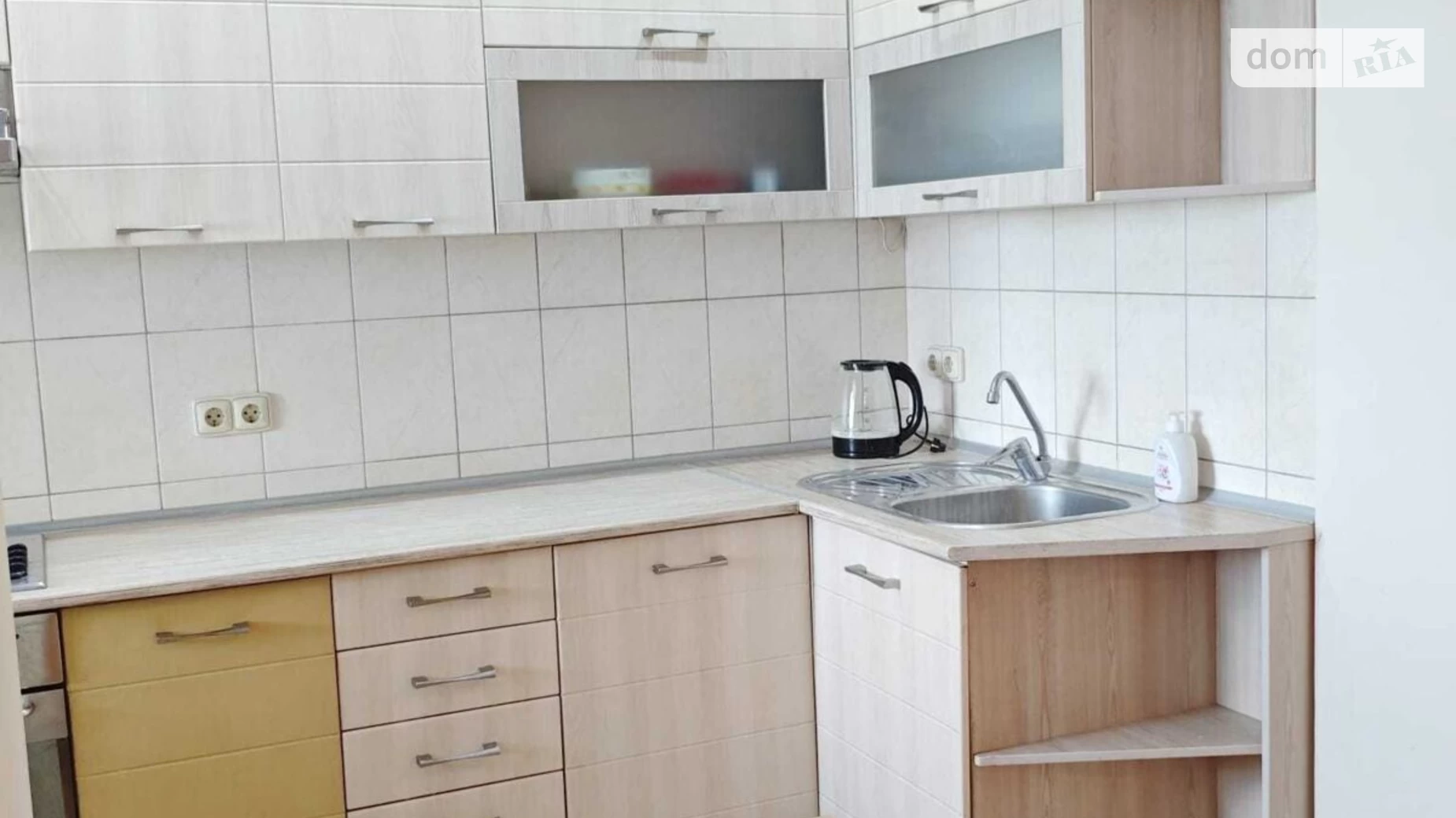 Продается 1-комнатная квартира 38 кв. м в Днепре, ул. Антоновича Владимира, 4 - фото 2