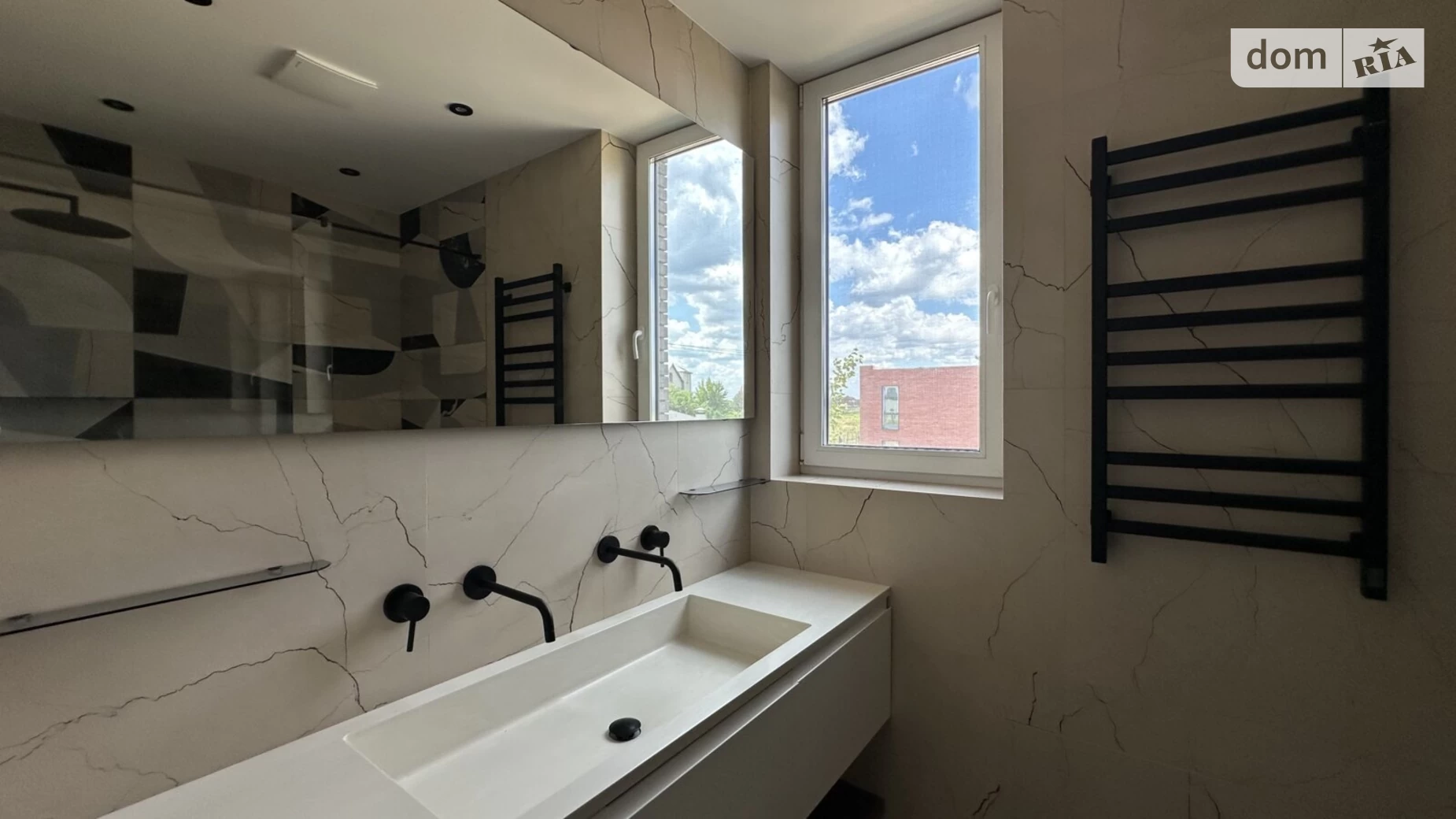 ул. Радостная Малая Александровка Таунхаус Eastville, цена: 2000 $ - фото 2