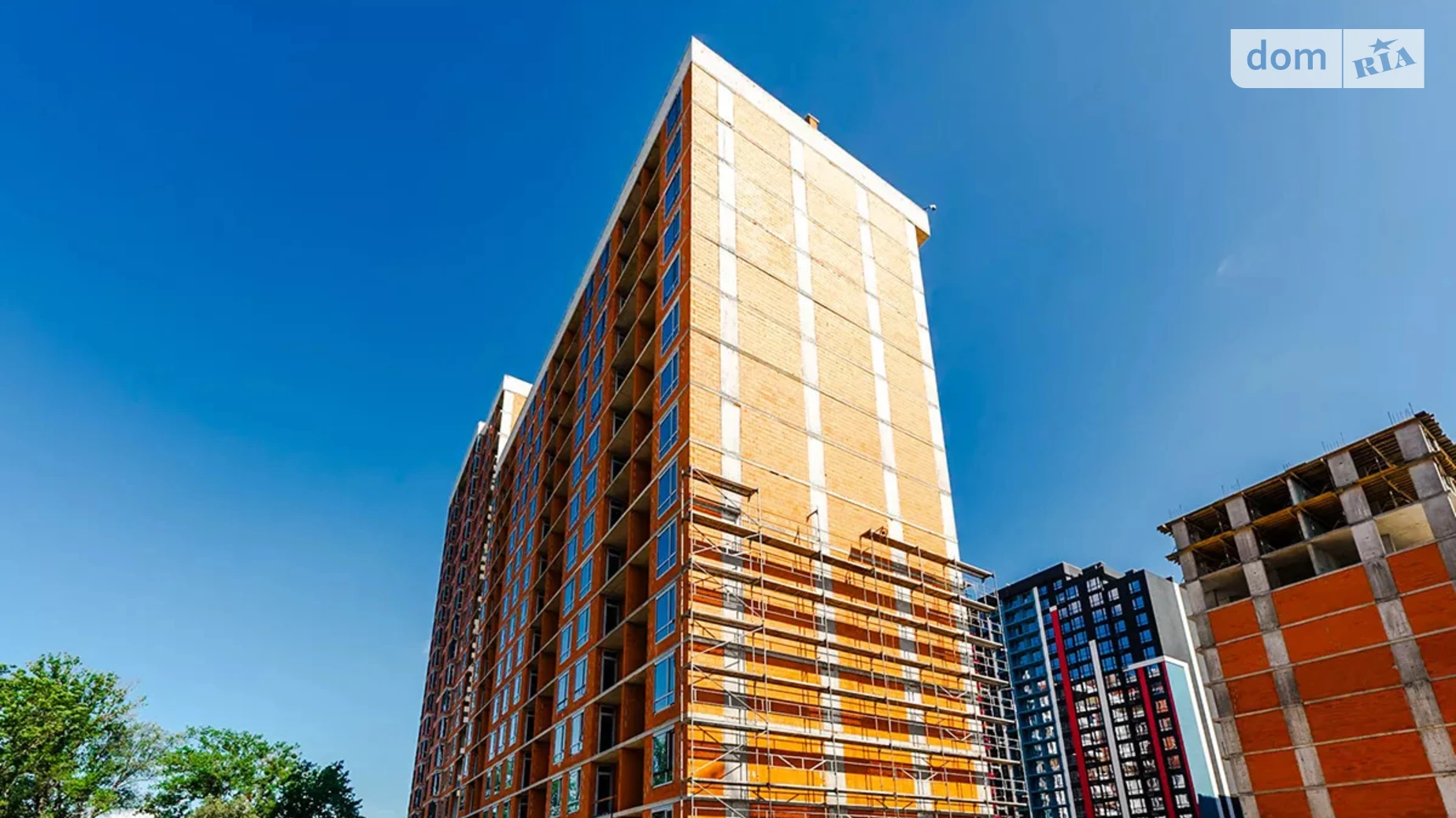 Продается 1-комнатная квартира 44 кв. м в Ивано-Франковске, ул. Хриплинская, 9 - фото 3