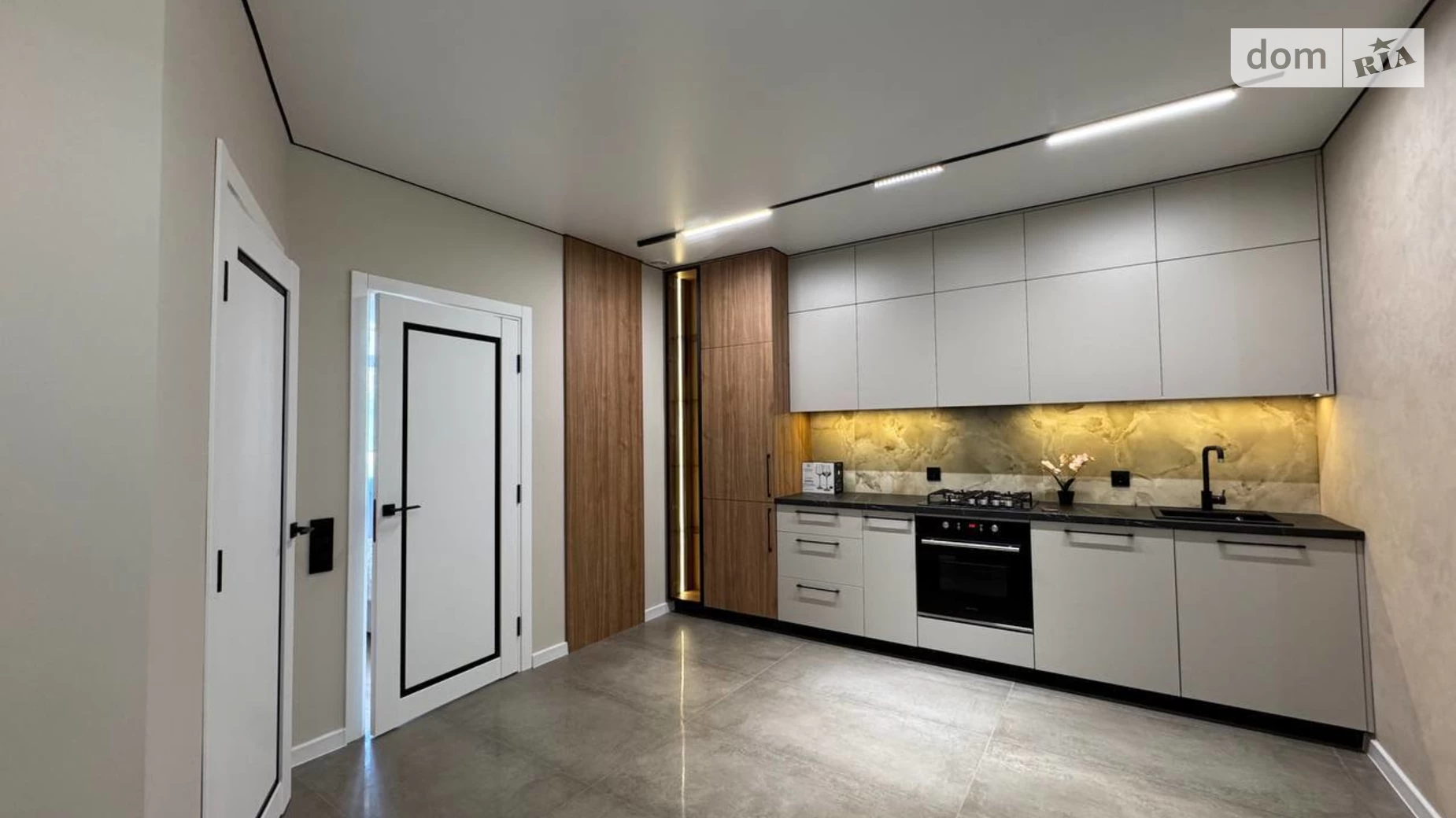 2-комнатная квартира 55.3 кв. м в Тернополе, ул. Киевская - фото 2