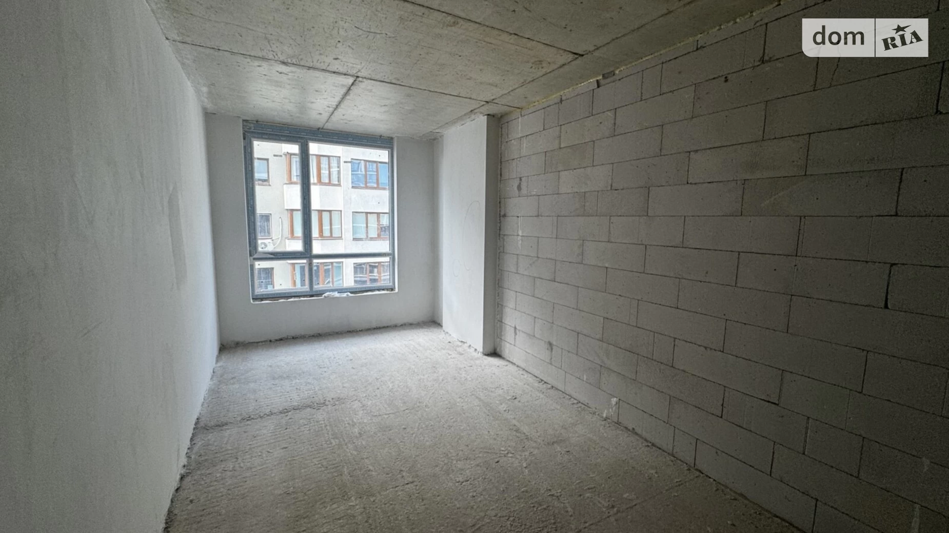 Продается 1-комнатная квартира 52 кв. м в Ивано-Франковске, бул. Южный - фото 3