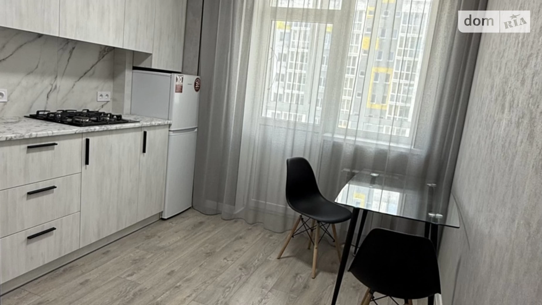 Продается 1-комнатная квартира 40 кв. м в Полтаве, ул. Башкирцевой Марии, 20 корпус 2 - фото 2