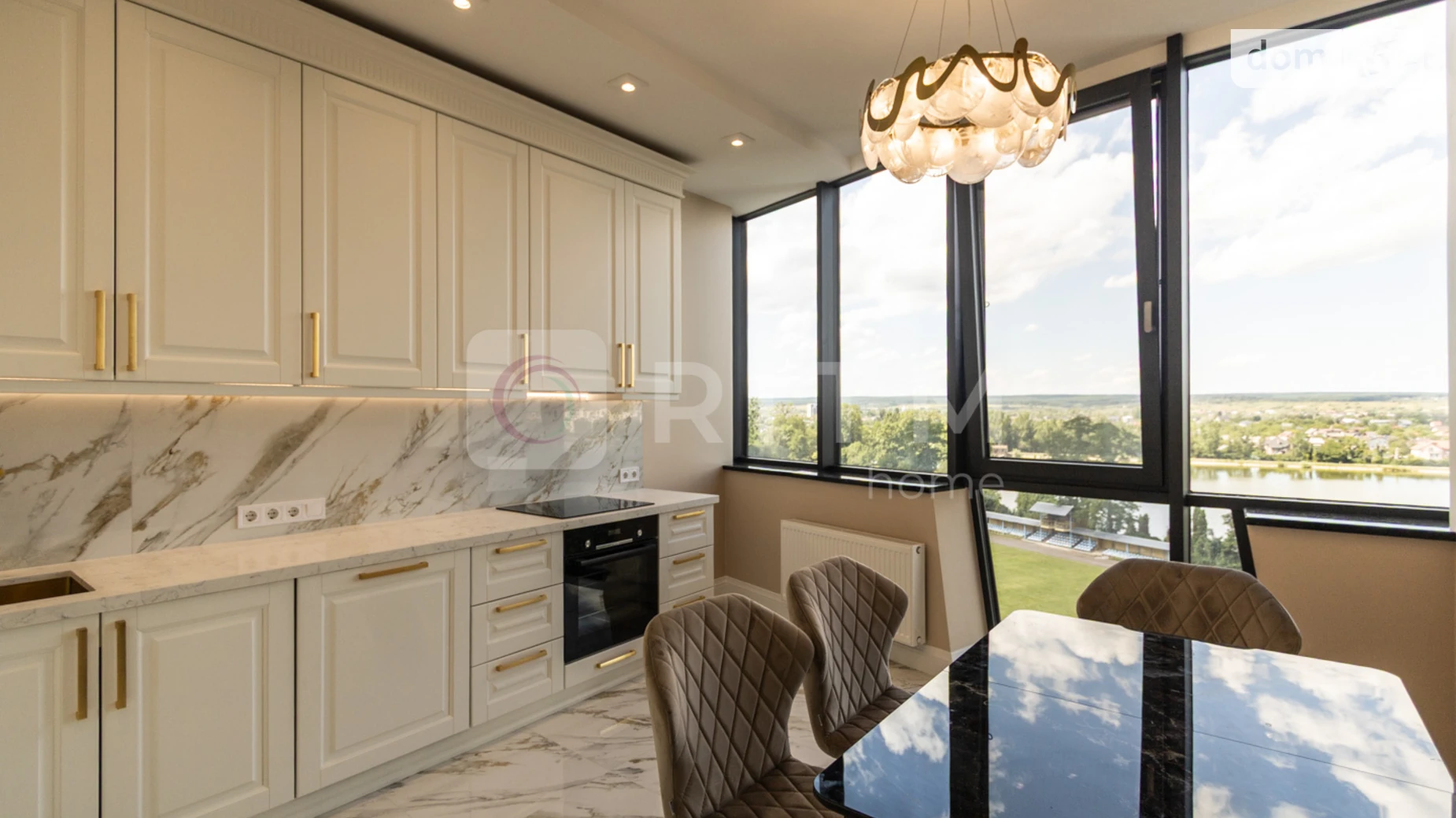 Сдается в аренду 3-комнатная квартира 107 кв. м в Ивано-Франковске, ул. Гетьмана Ивана Мазепы, 138 - фото 4