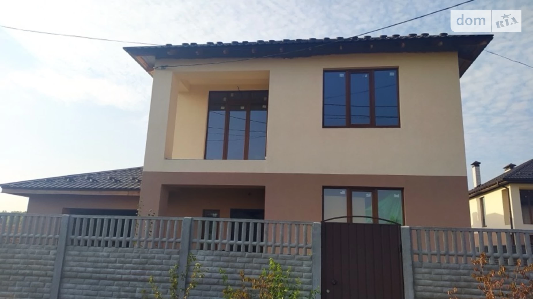 Продается дом на 2 этажа 142 кв. м с баней/сауной, цена: 89000 $ - фото 3