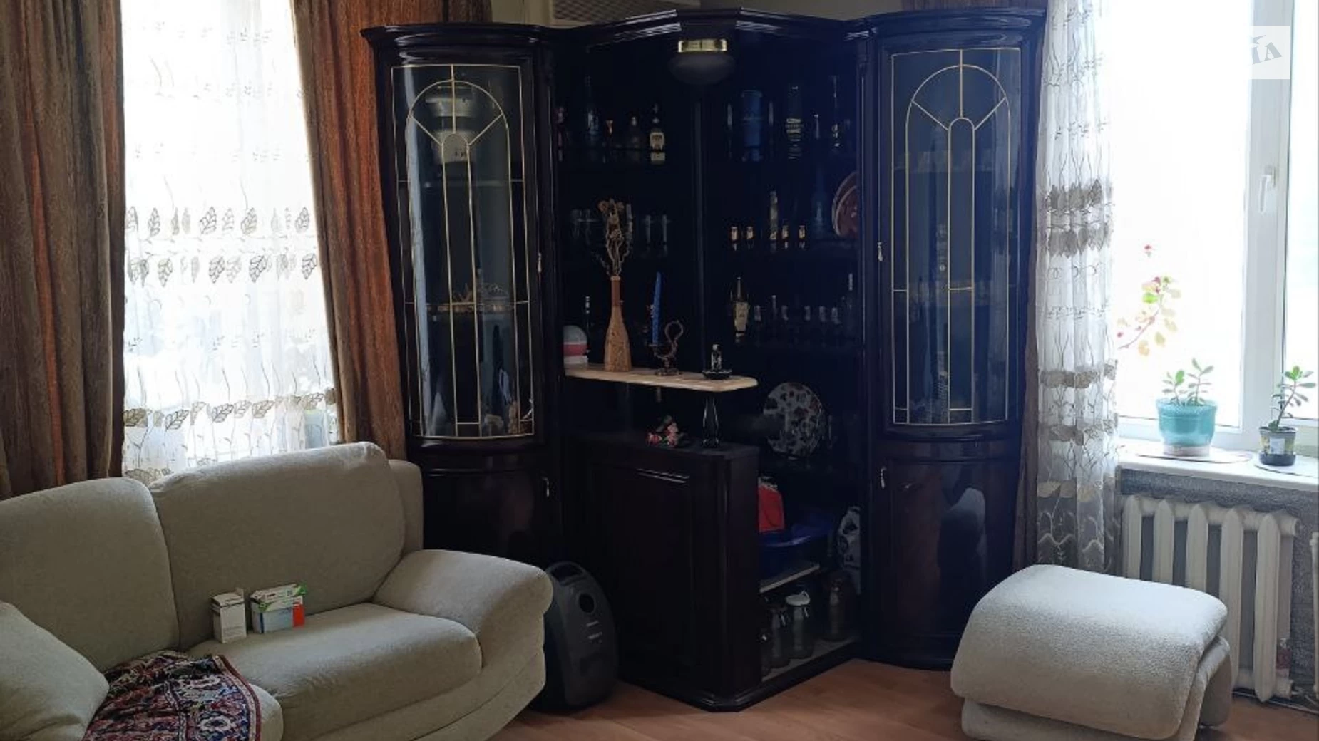 Продается 3-комнатная квартира 63.9 кв. м в Днепре, ул. Независимости(Титова), 11 - фото 2