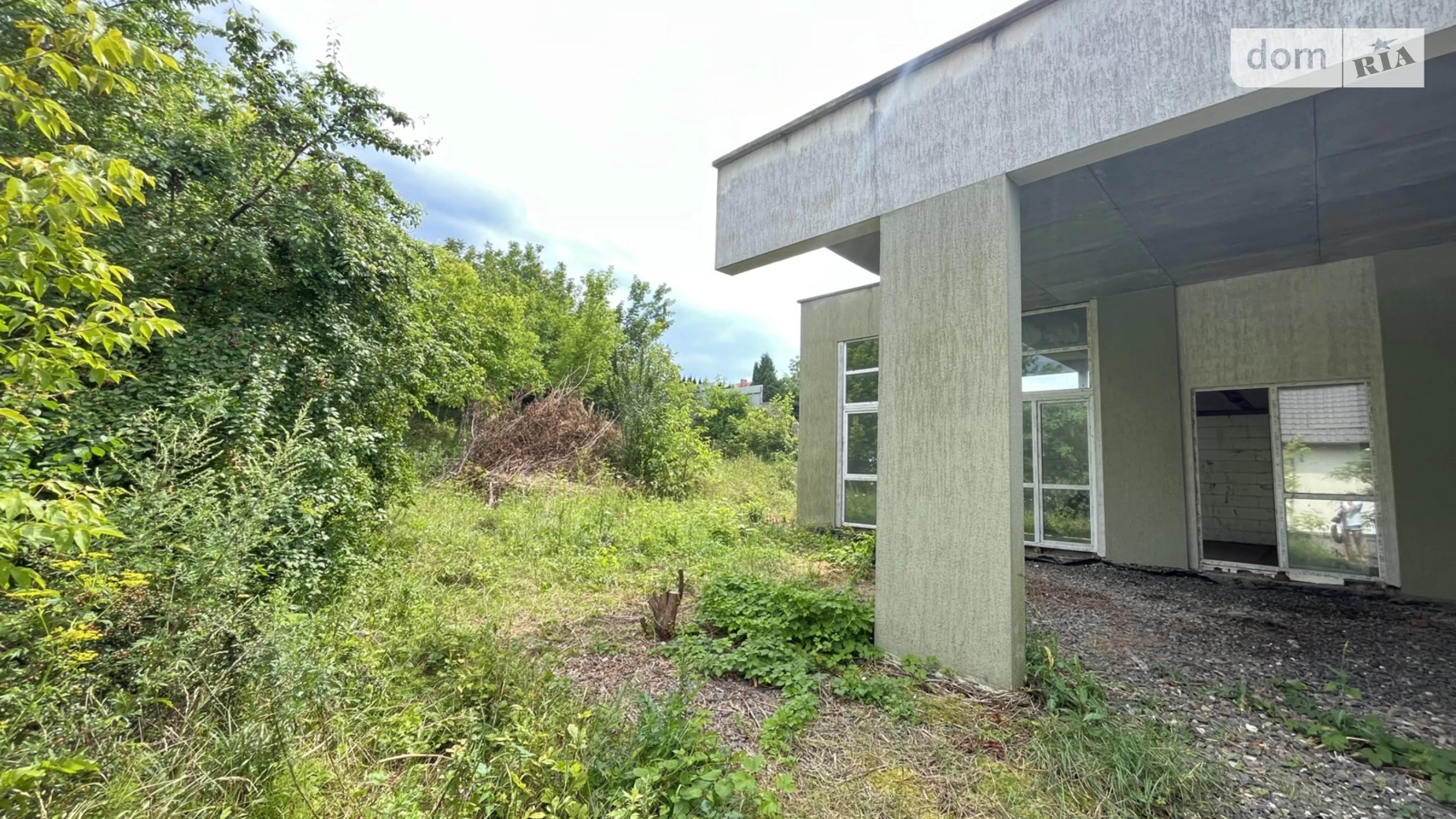 Продается дом на 2 этажа 240 кв. м с террасой, цена: 110000 $ - фото 2