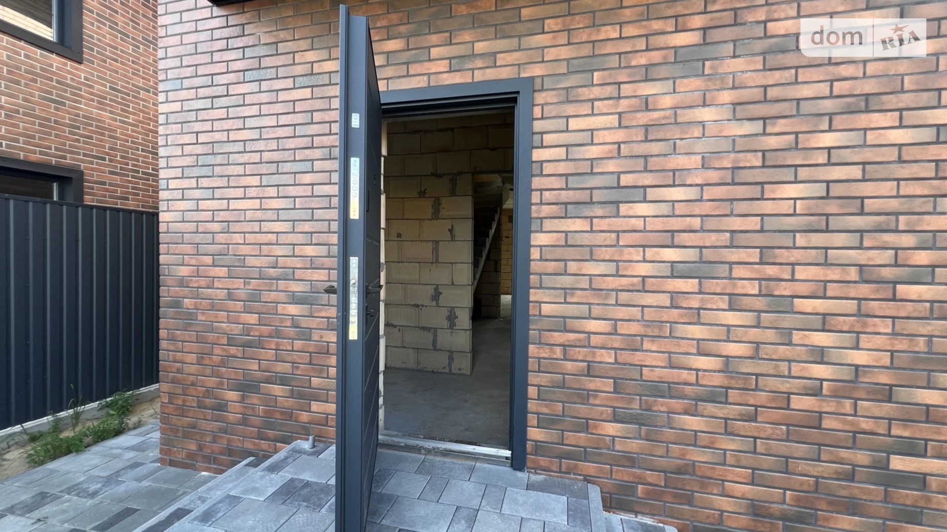 Продается дом на 2 этажа 115 кв. м с верандой, цена: 95000 $ - фото 2
