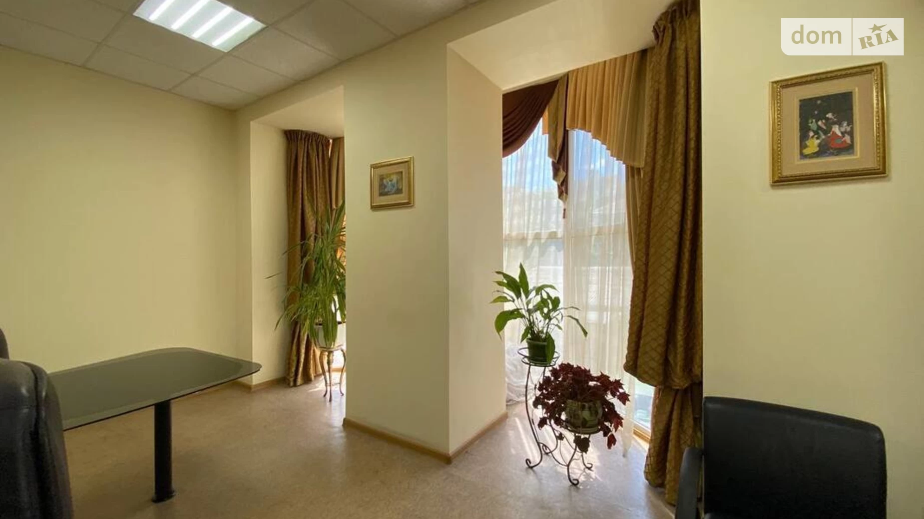 Сдается в аренду офис 45 кв. м в бизнес-центре, цена: 25000 грн - фото 3