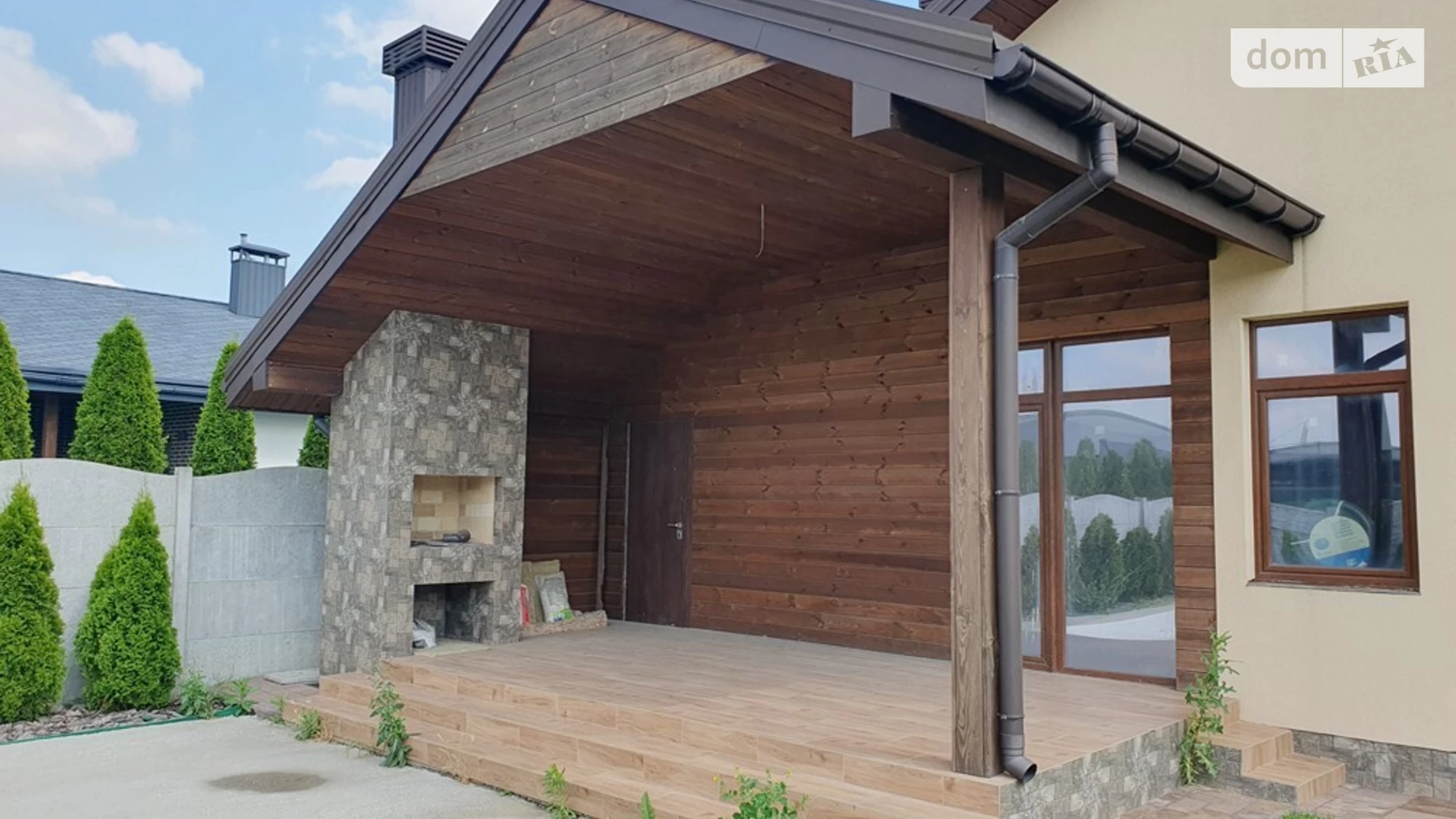 Продается дом на 2 этажа 200 кв. м с гаражом, цена: 160000 $ - фото 2