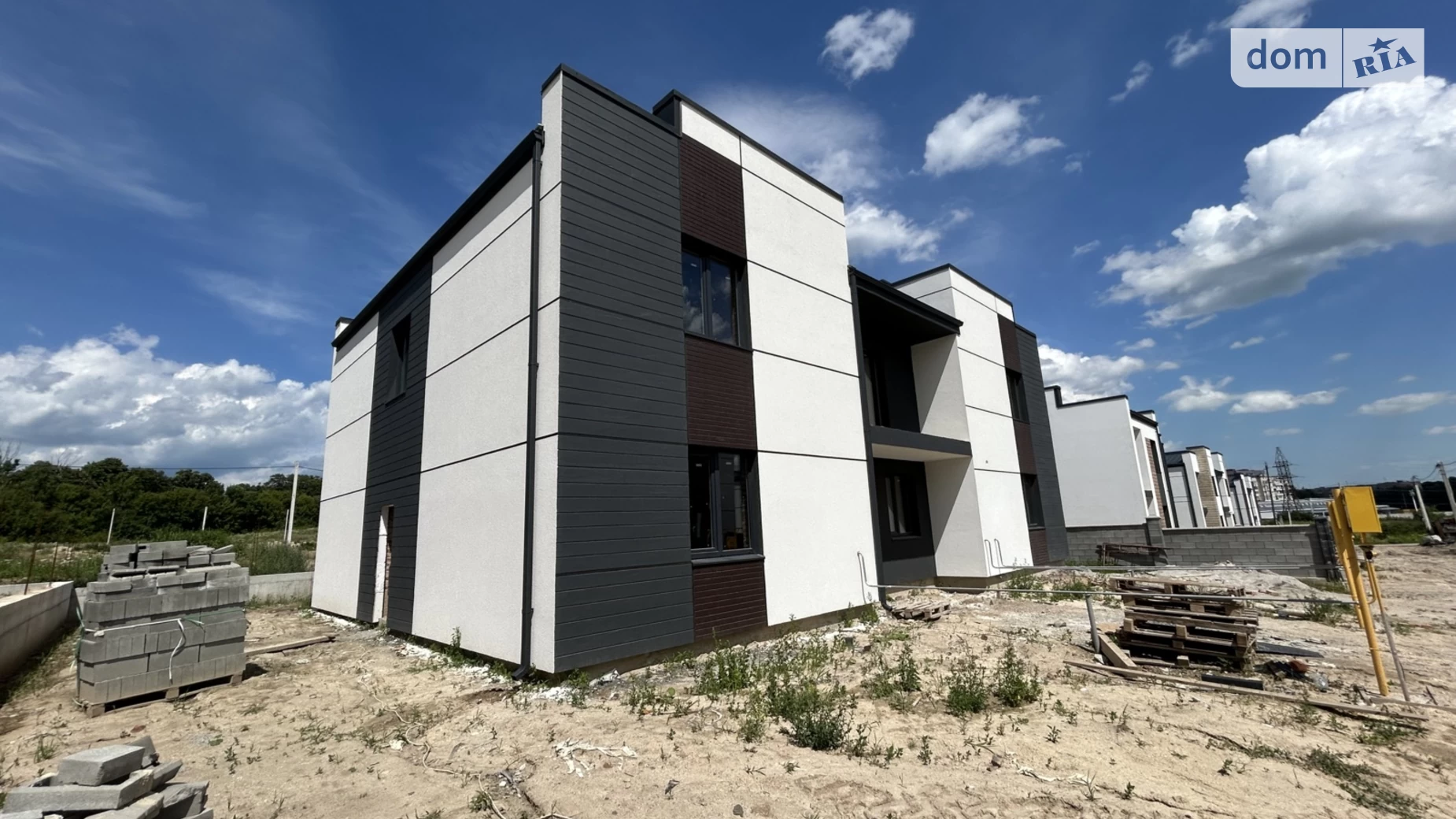 ул. Кулика и Гудачека(Макарова) Авторынок Ровно, цена: 65000 $ - фото 5