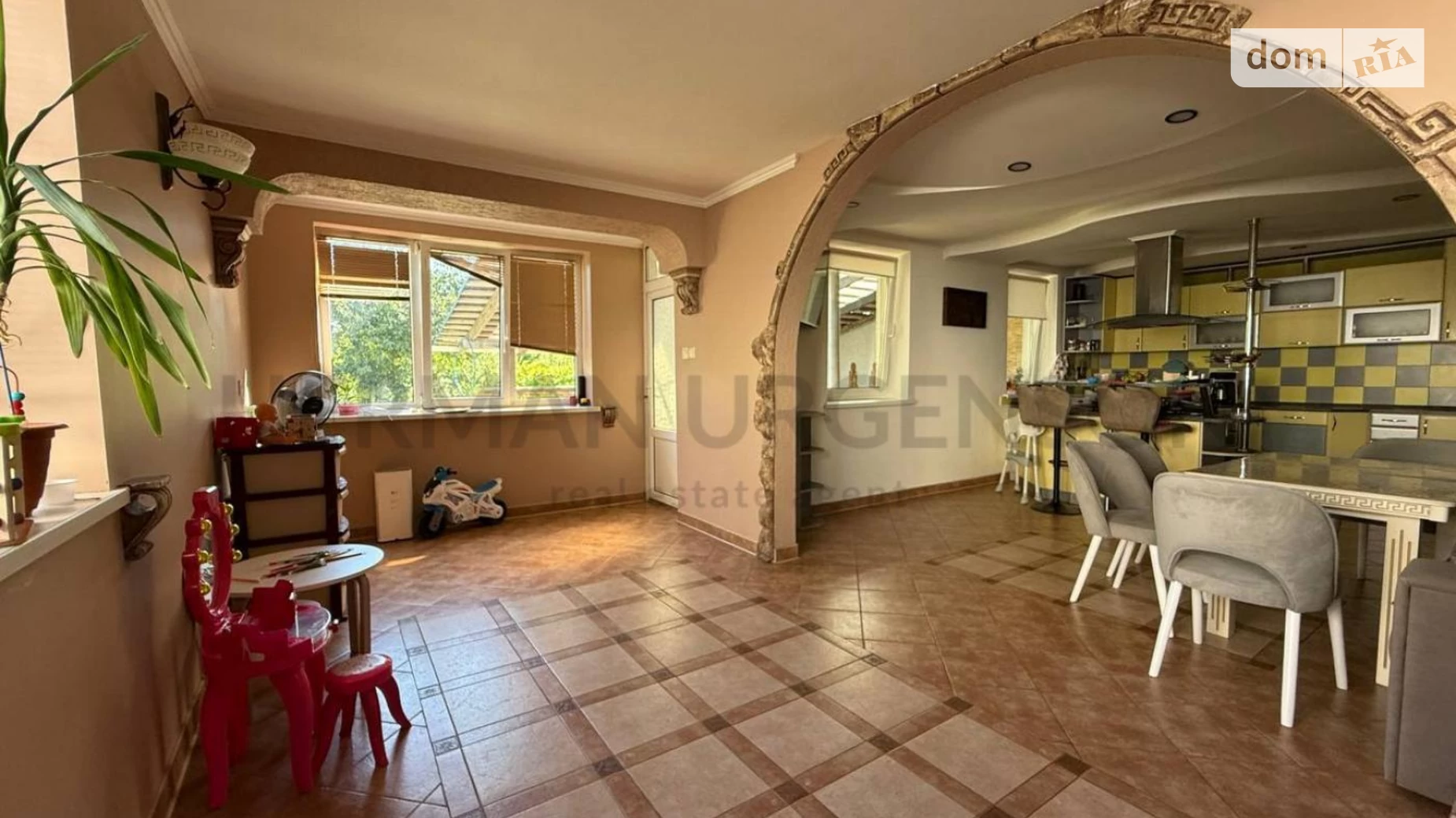 Продается дом на 2 этажа 296 кв. м с подвалом, цена: 235000 $ - фото 5