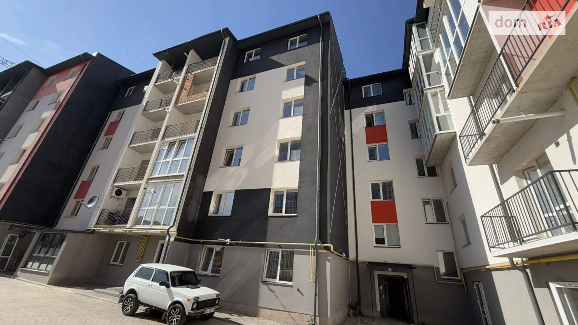 Продается 3-комнатная квартира 126.6 кв. м в Петрикове, ул. Шептицкого - фото 4