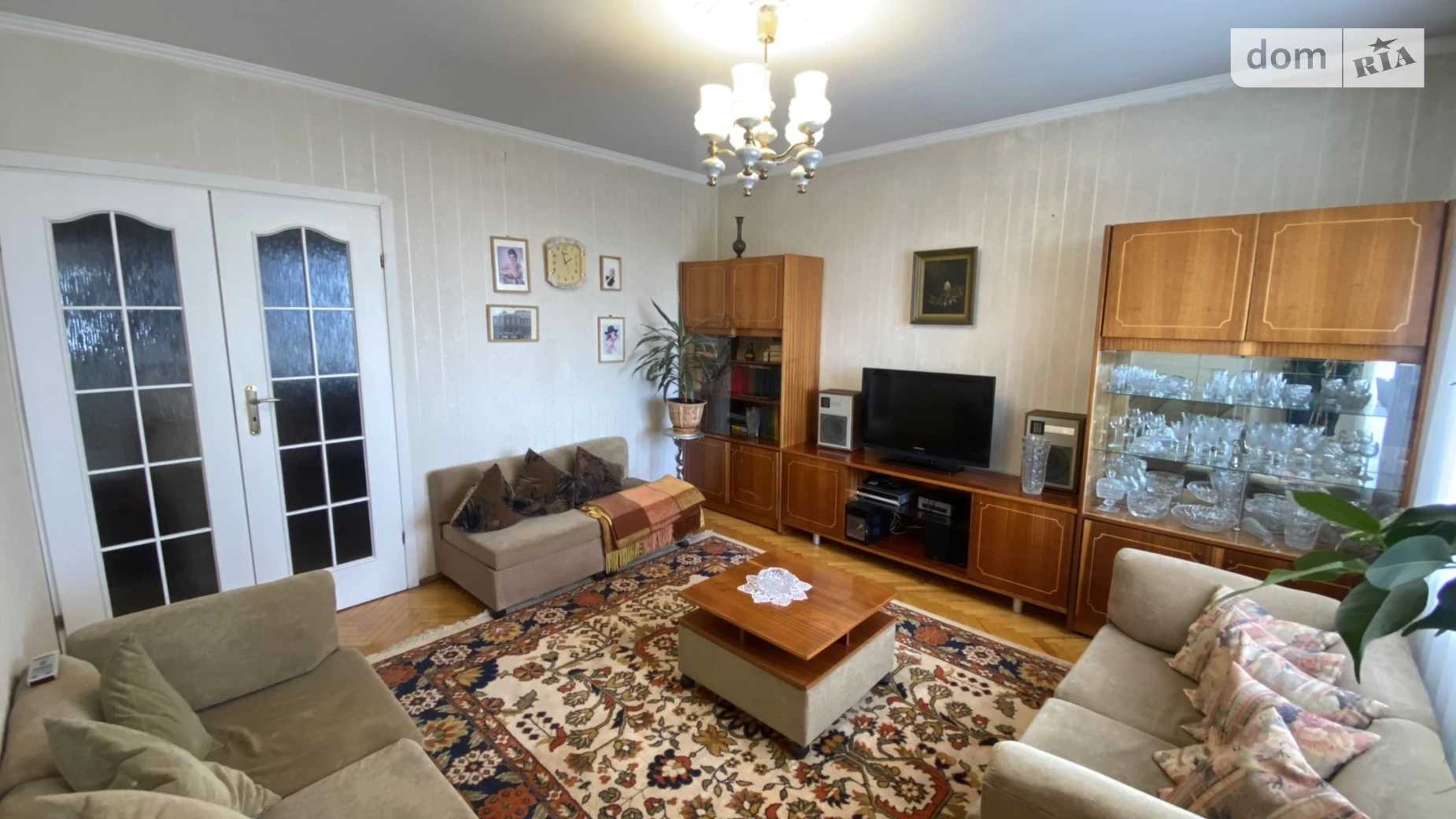 Продається 3-кімнатна квартира 67.5 кв. м у Чернівцях, вул. Сергія Скальда(Комарова Володимира) - фото 2