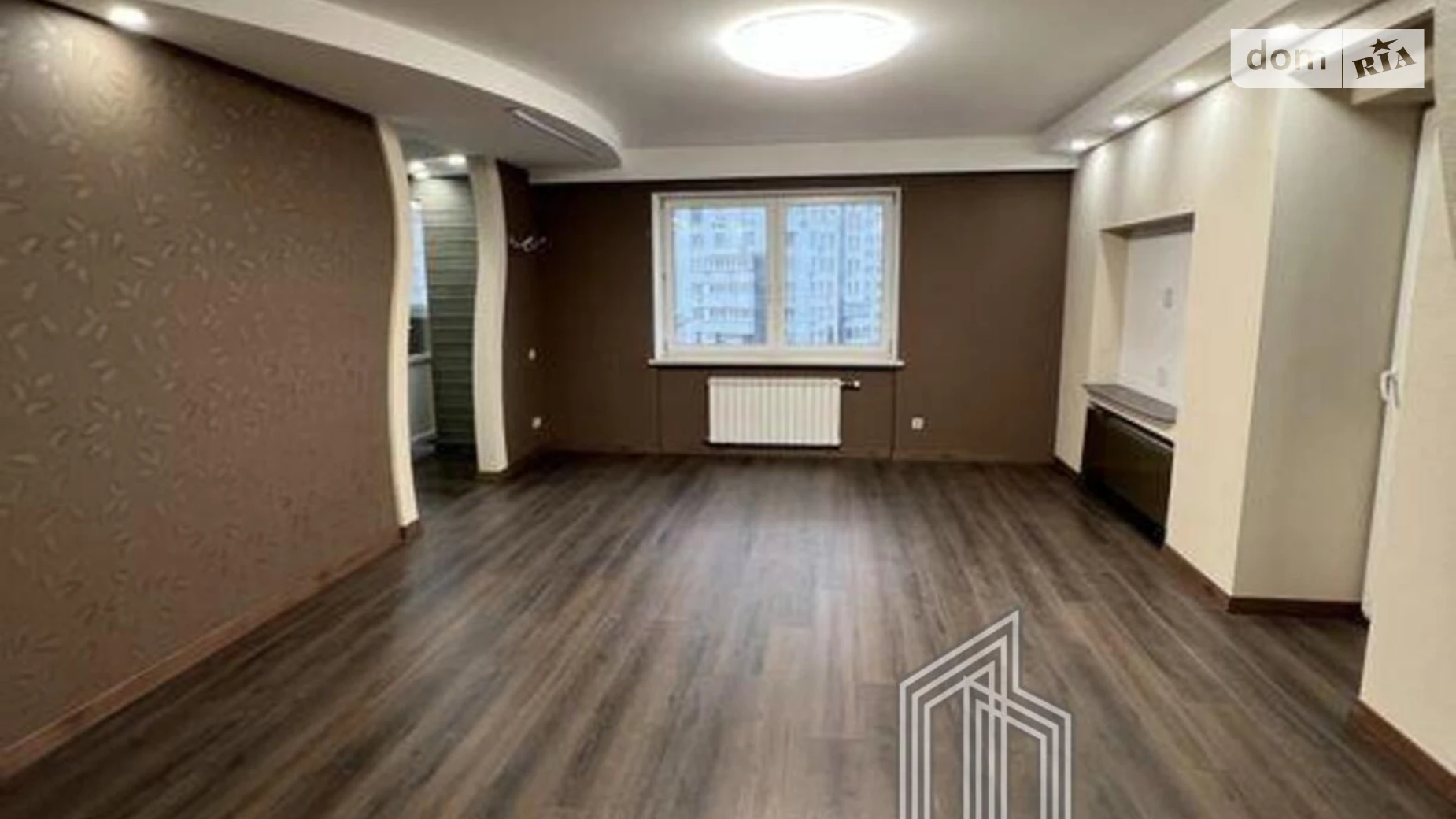 Продается 2-комнатная квартира 109.8 кв. м в Киеве, ул. Срибнокильская, 2А - фото 3