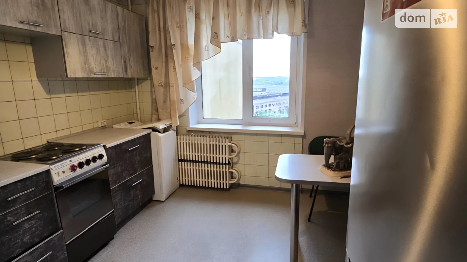 Продается 3-комнатная квартира 66.7 кв. м в Днепре, ул. Солнечная Набережная(Малиновского Маршала), 60 - фото 2