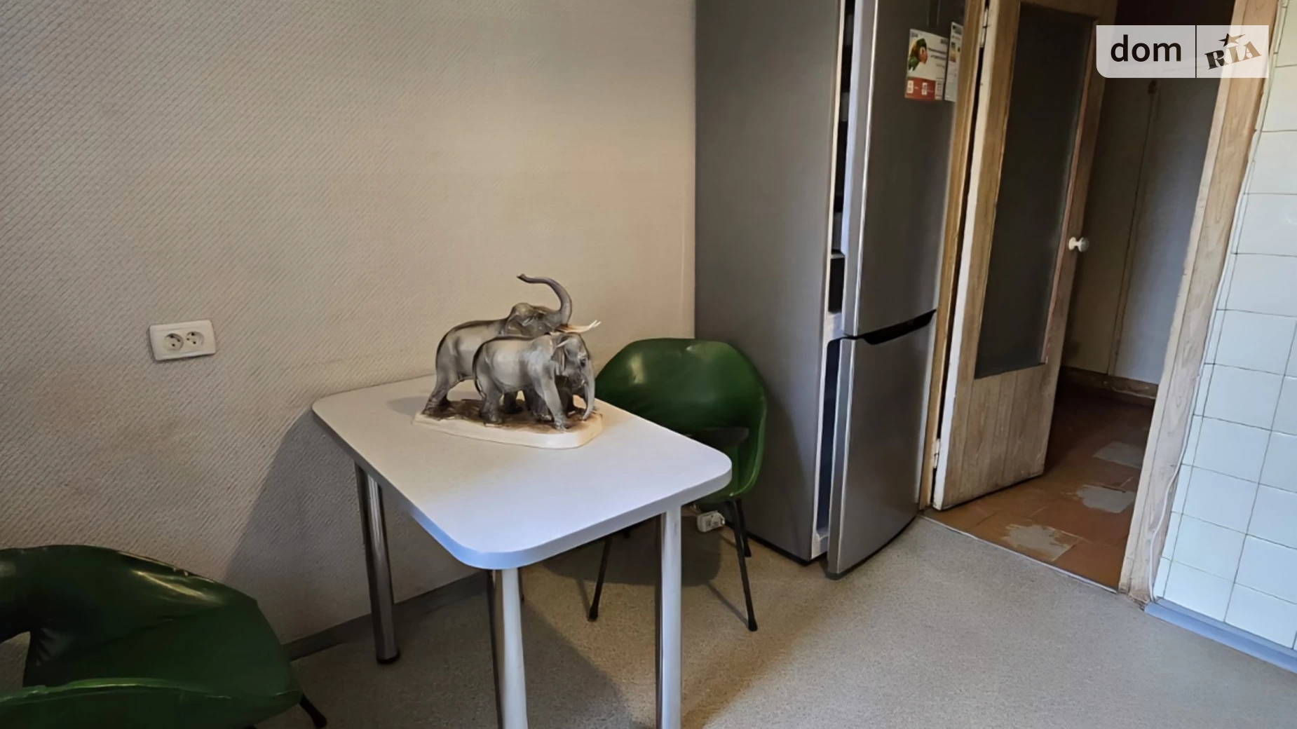 Продается 3-комнатная квартира 66.7 кв. м в Днепре, ул. Солнечная Набережная(Малиновского Маршала), 60 - фото 3