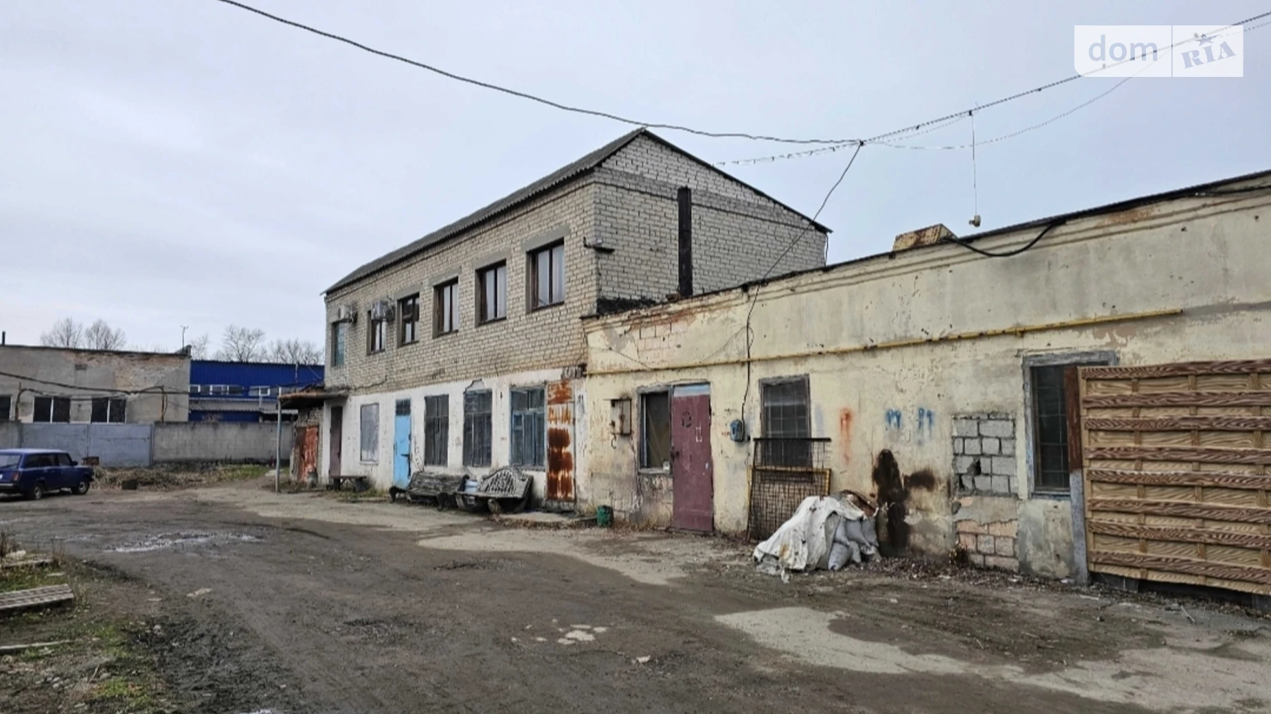 Продається об'єкт сфери послуг 2200 кв. м в 1-поверховій будівлі, цена: 295000 $ - фото 2