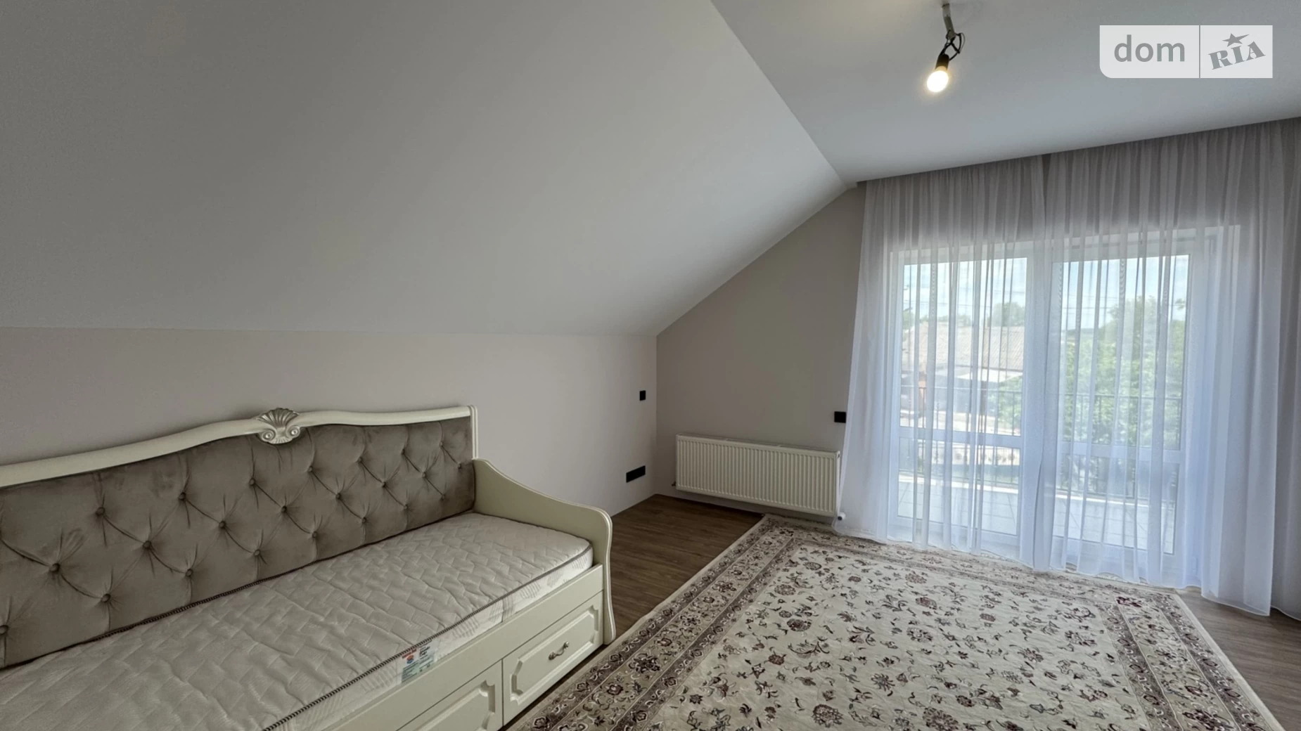 Продается дом на 2 этажа 243.4 кв. м с бассейном, цена: 200000 $ - фото 2