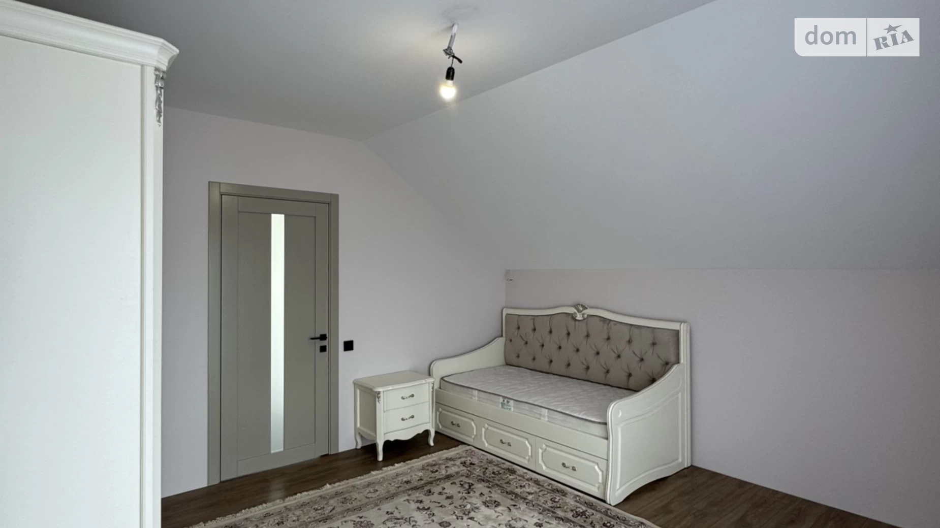 Продается дом на 2 этажа 243.4 кв. м с бассейном, цена: 200000 $ - фото 4