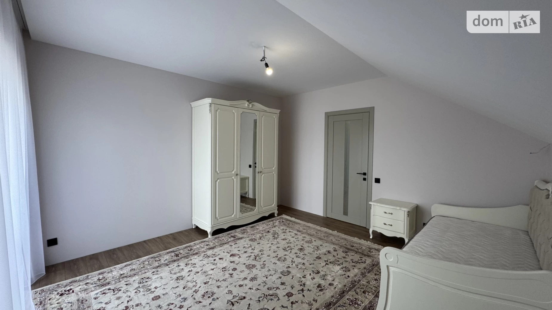 Продается дом на 2 этажа 243.4 кв. м с бассейном, цена: 200000 $ - фото 5