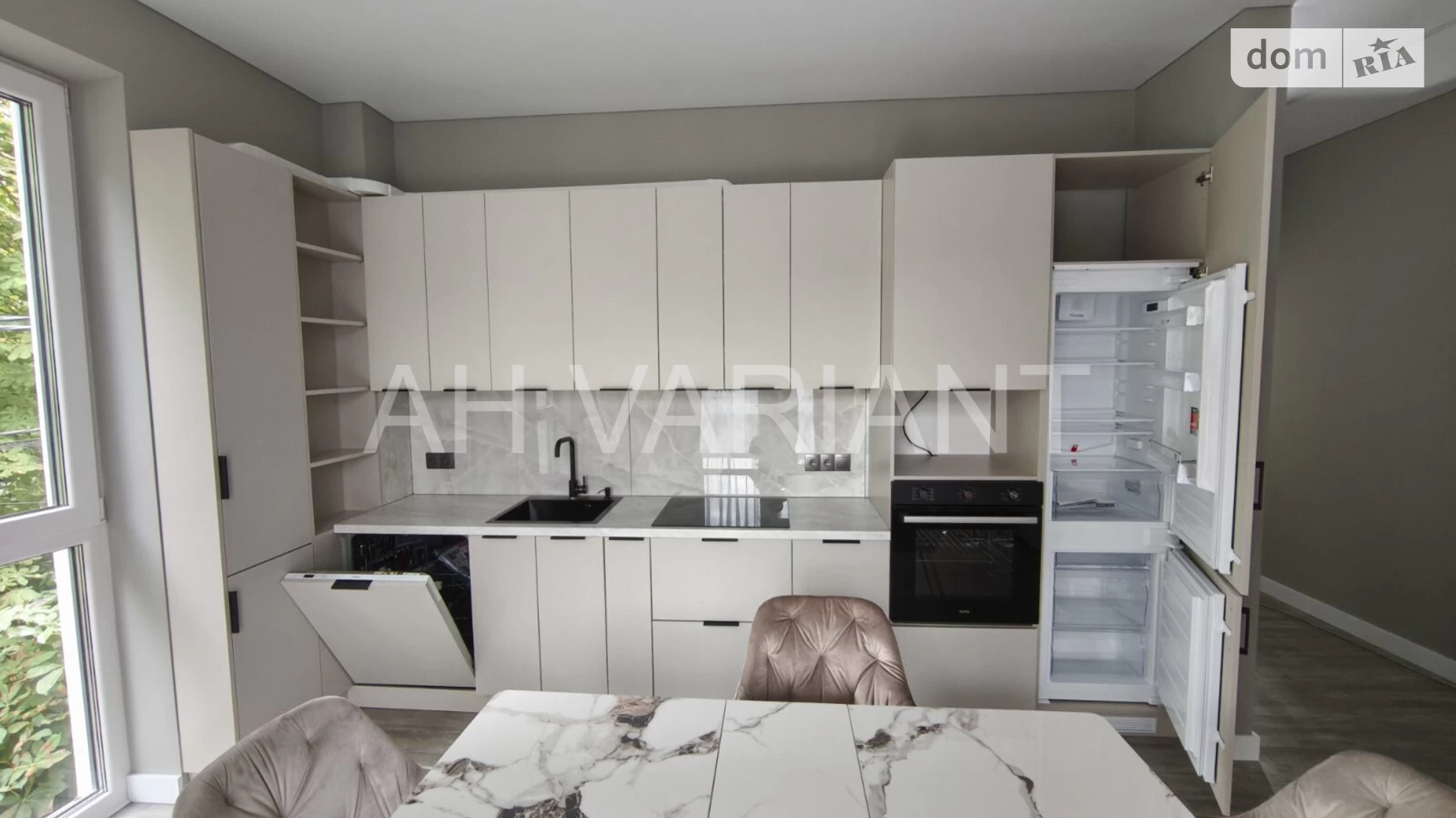 Продается 1-комнатная квартира 56 кв. м в Ужгороде, ул. Собранецкая - фото 5