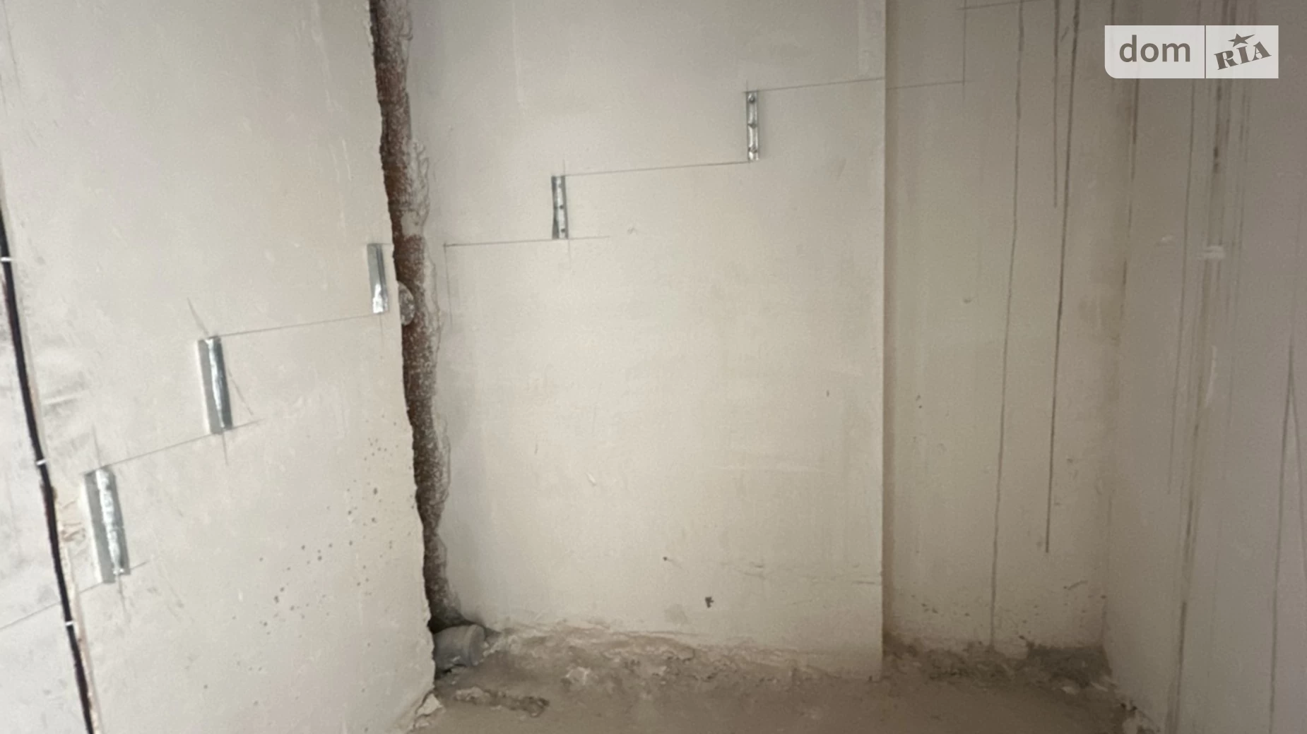 Продается 2-комнатная квартира 72 кв. м в Буче, ул. Ивана Кожедуба, 8А - фото 2