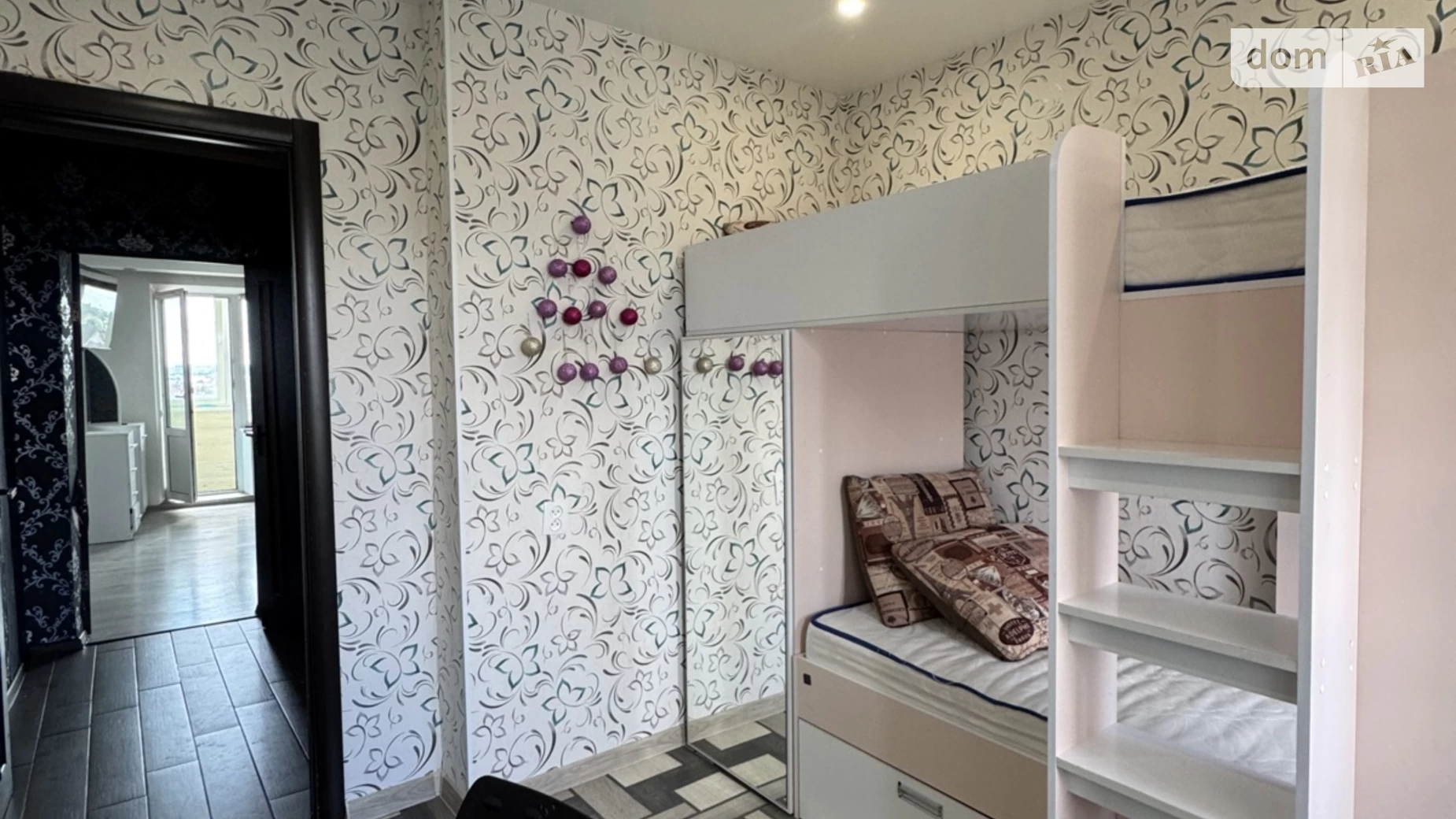 Продается 3-комнатная квартира 65 кв. м в Хмельницком, ул. Пилотская, 53 - фото 2