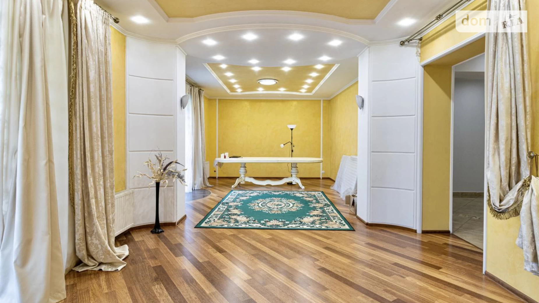Продается дом на 3 этажа 485.7 кв. м с беседкой, цена: 750000 $ - фото 3