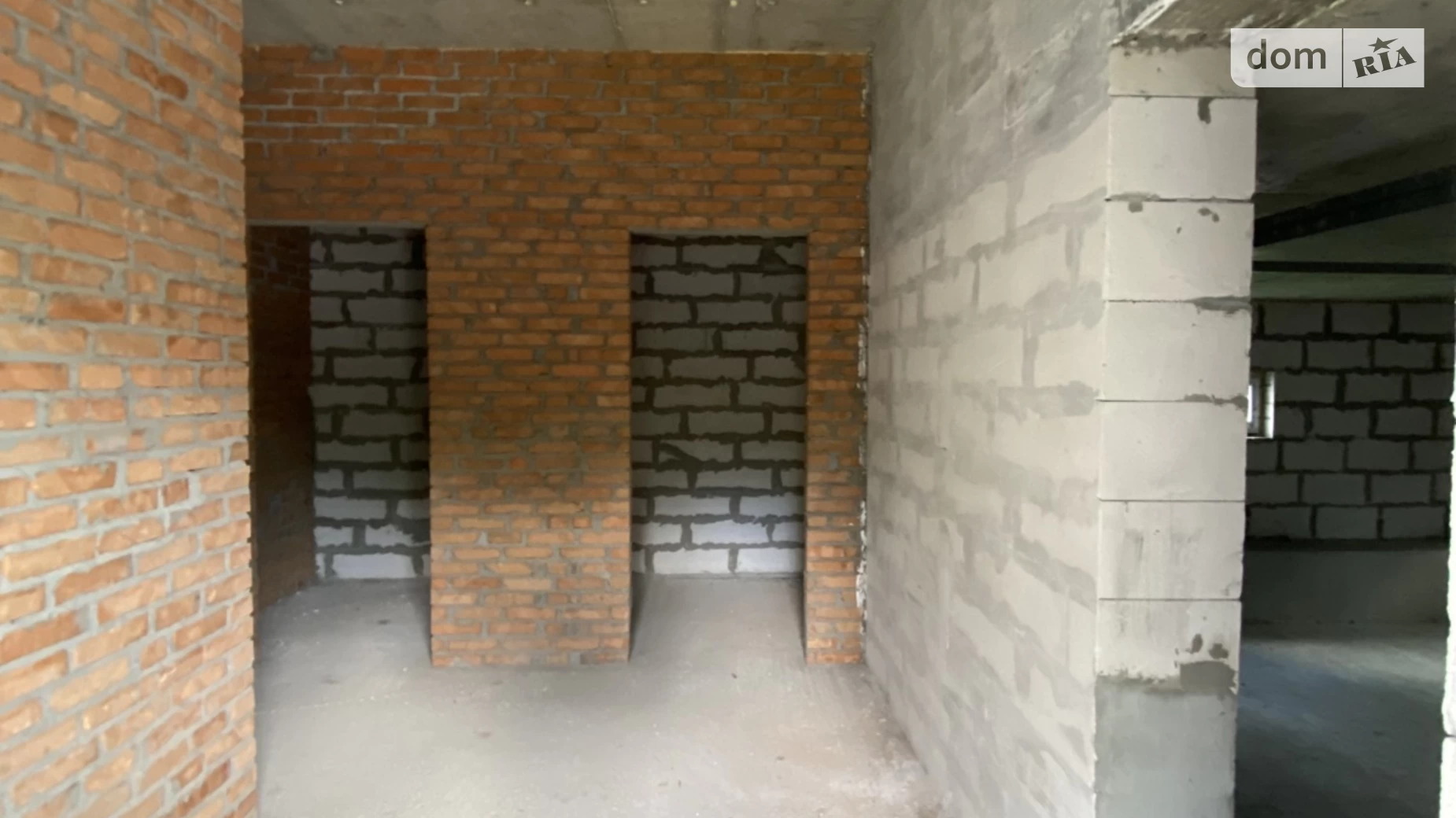 Продается одноэтажный дом 203 кв. м с бассейном, цена: 150000 $ - фото 3