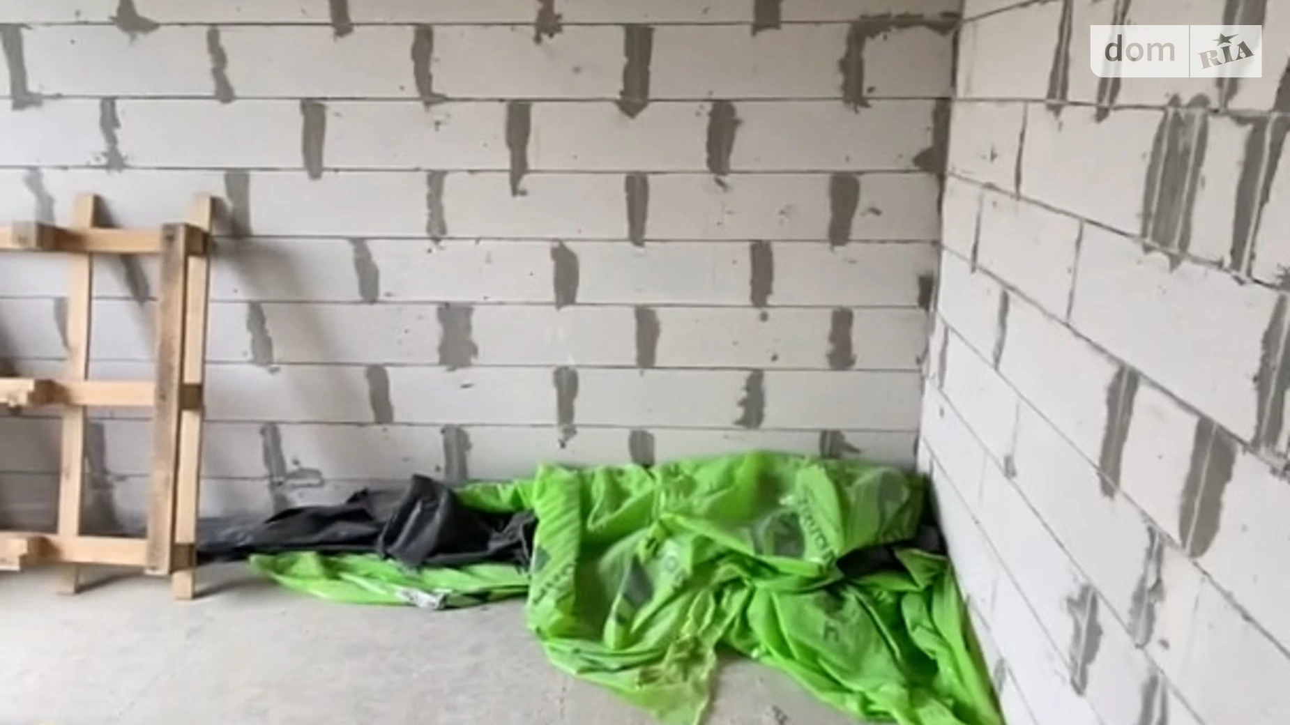 Продается 1-комнатная квартира 38 кв. м в Гостомеле, ул. Свято-Покровская(Ленина), 73 - фото 3