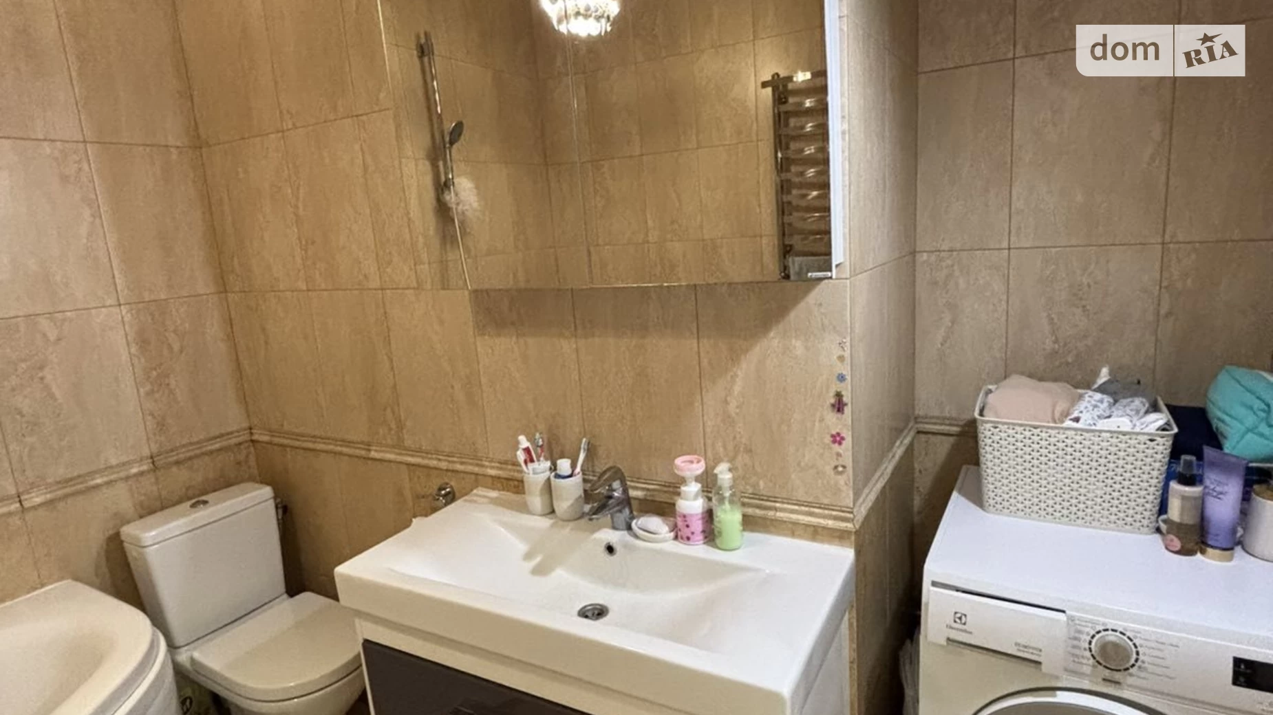 Продається 1-кімнатна квартира 79.6 кв. м у Одесі, вул. Літературна, 1А - фото 4